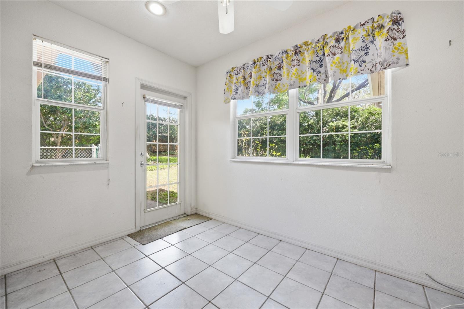 REPLAT SYLVANIA TERRACE - Residential