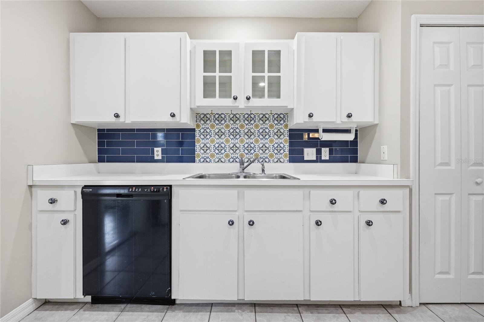 REPLAT SYLVANIA TERRACE - Residential