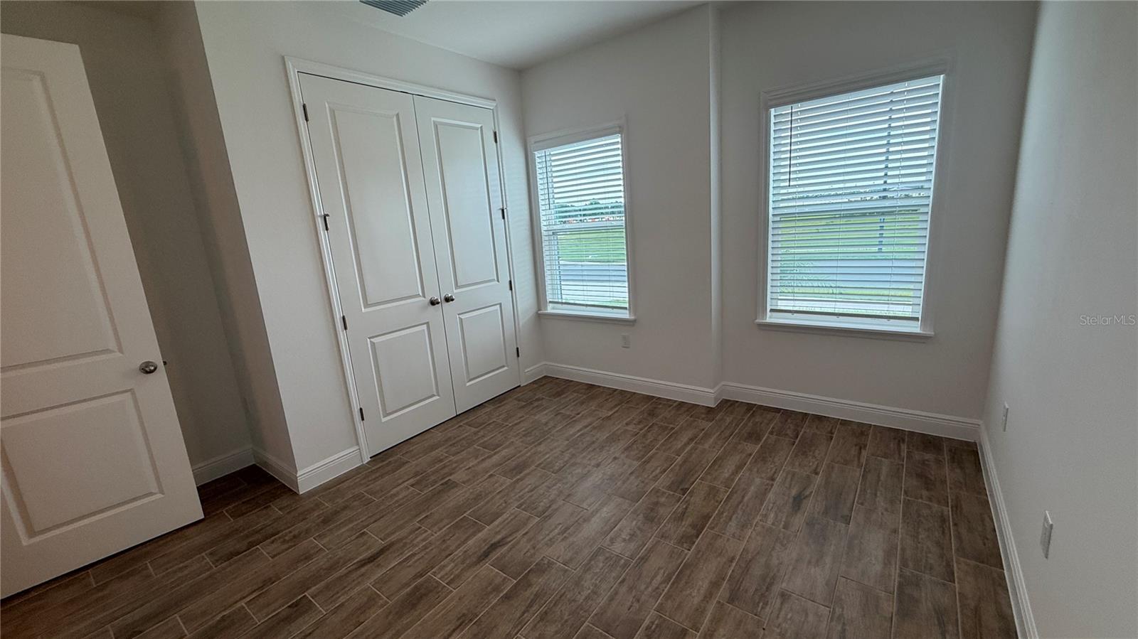 APPLEWOOD RESERVE - Residential