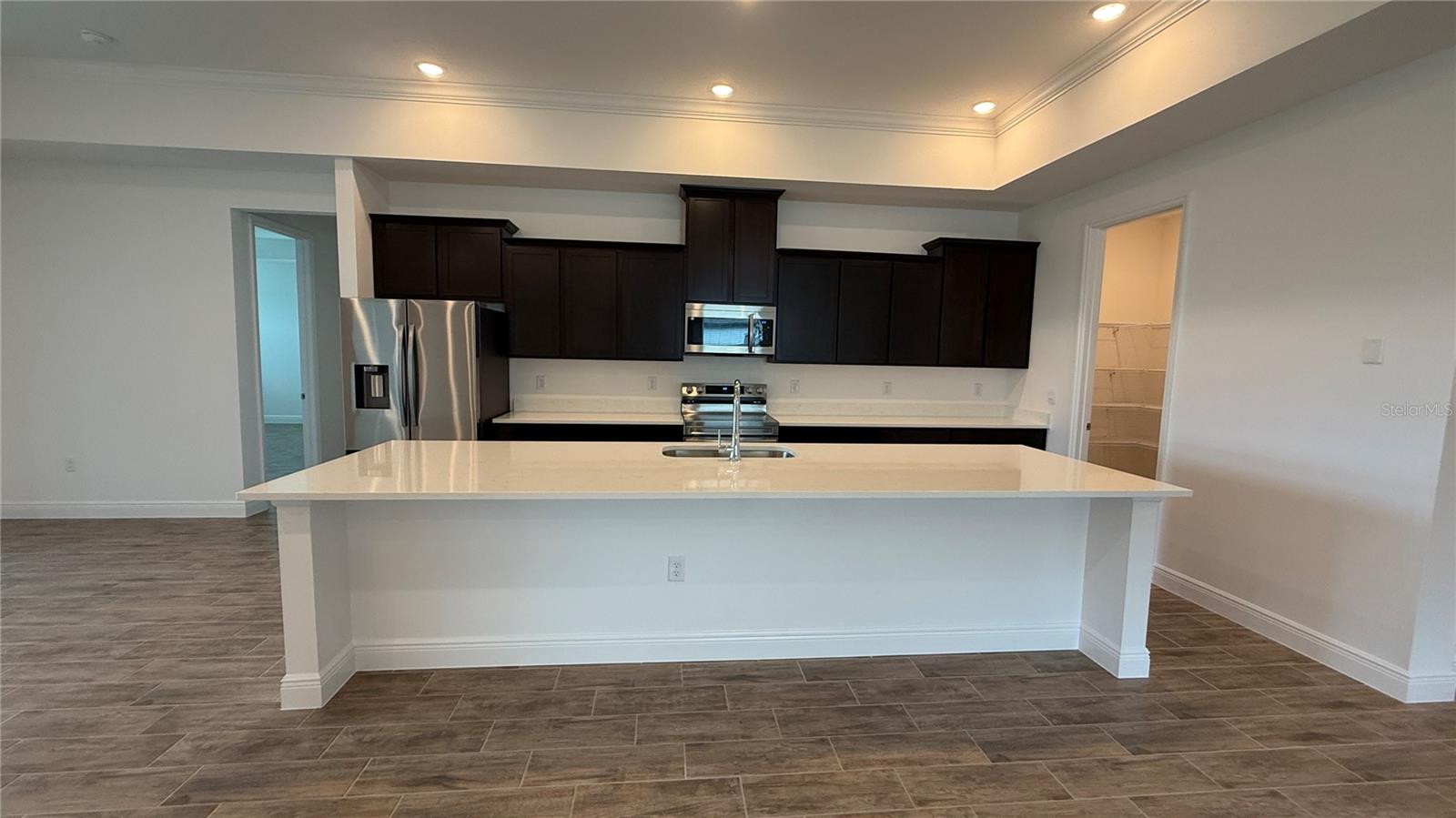 APPLEWOOD RESERVE - Residential