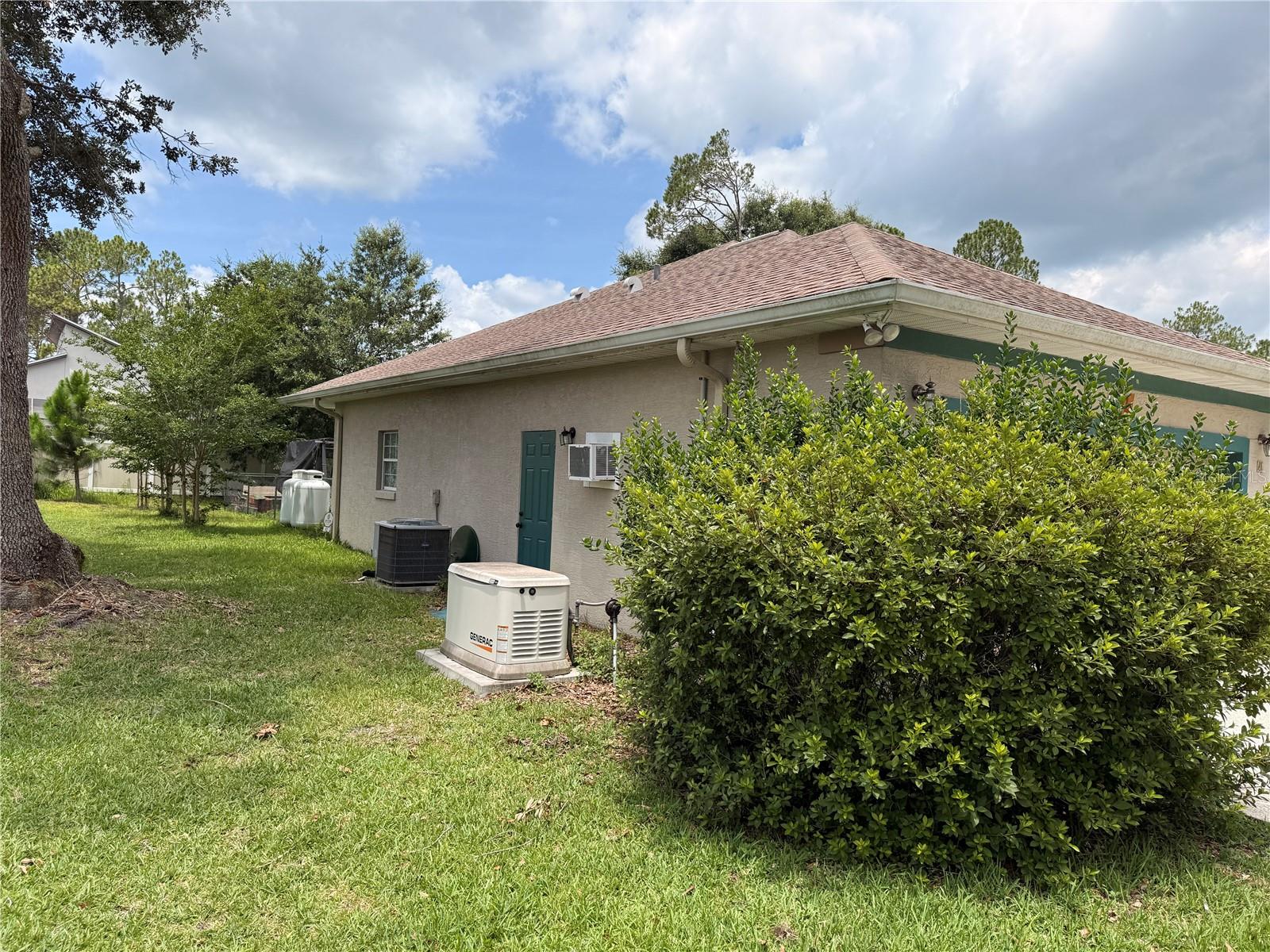 PINE LAKES - Residential