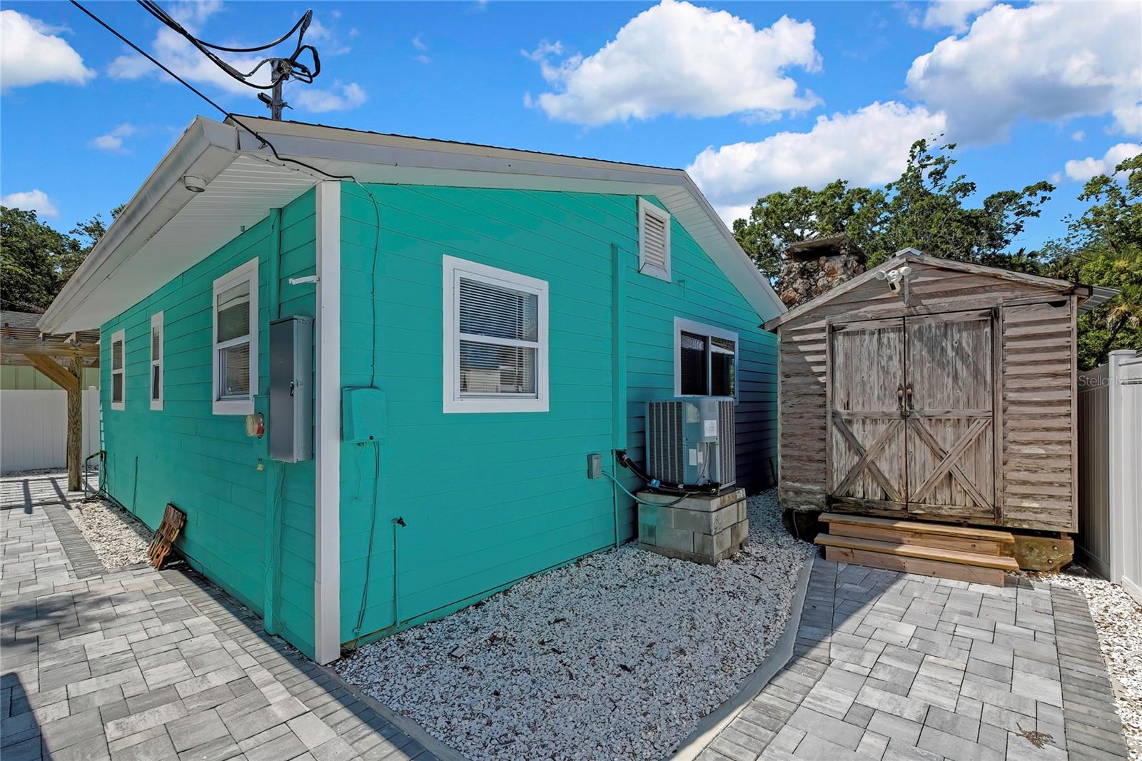 WEEKI WACHEE GARDENS - Residential