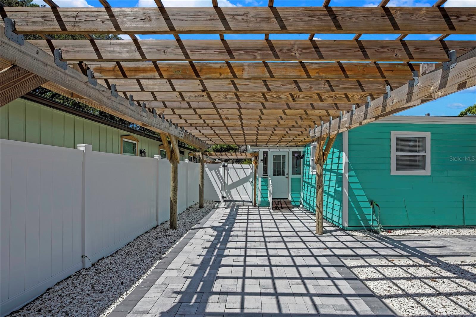 WEEKI WACHEE GARDENS - Residential