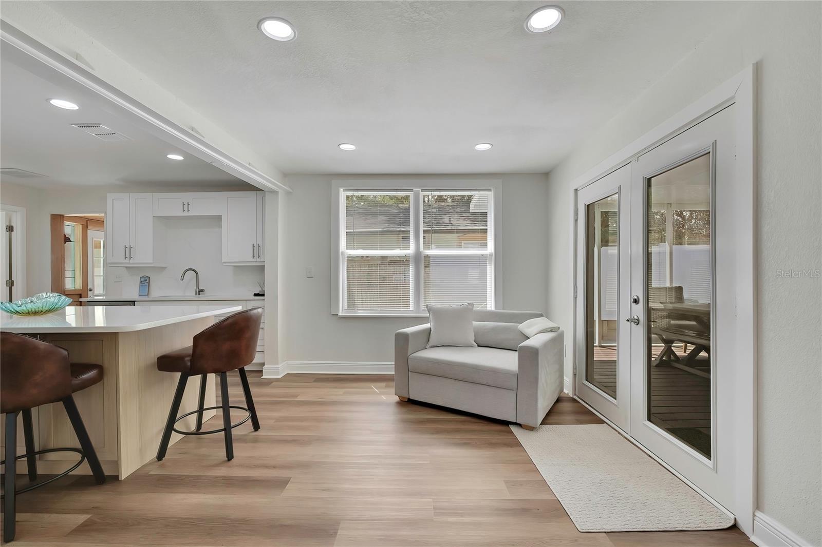 WEEKI WACHEE GARDENS - Residential