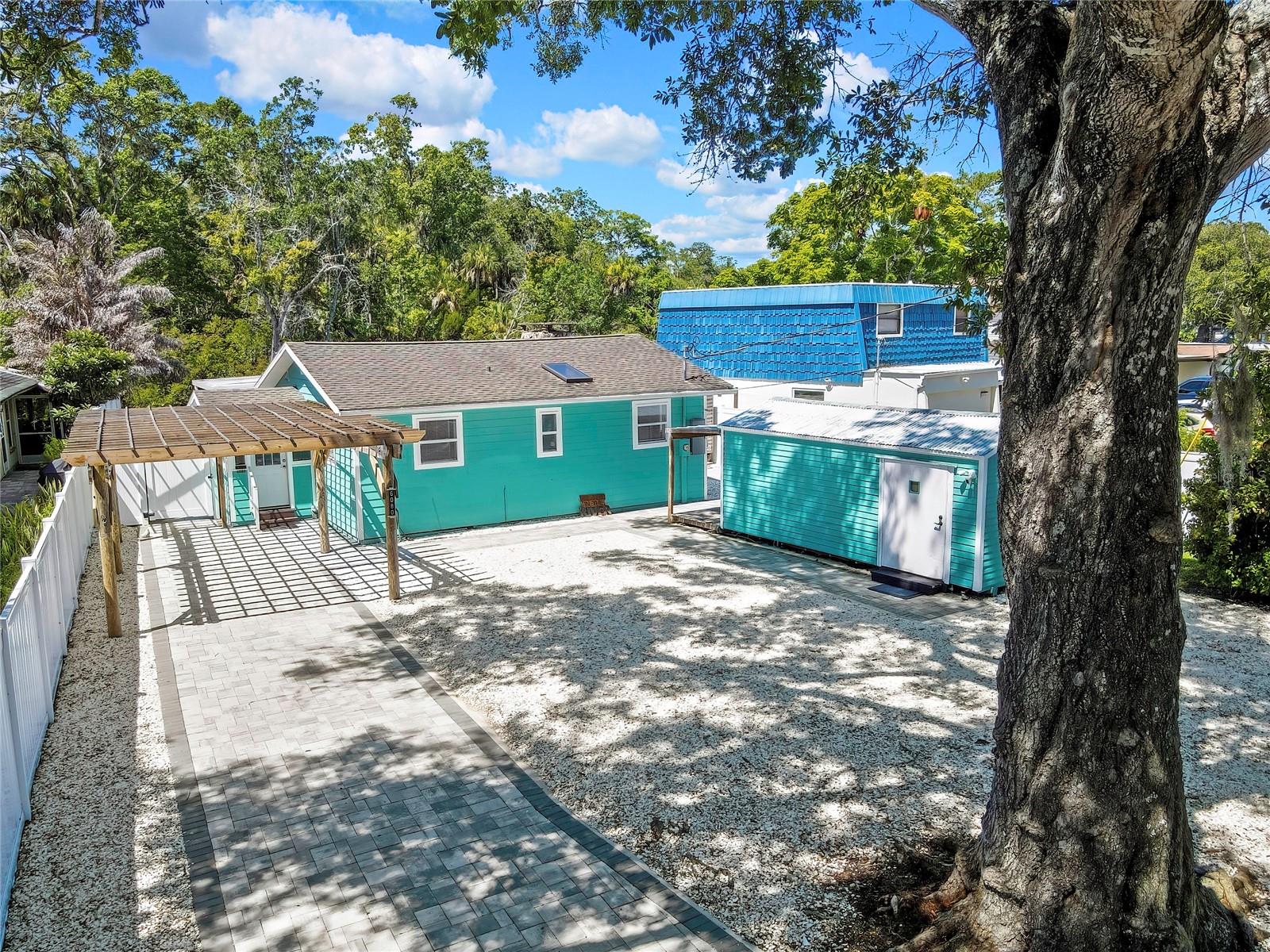 WEEKI WACHEE GARDENS - Residential