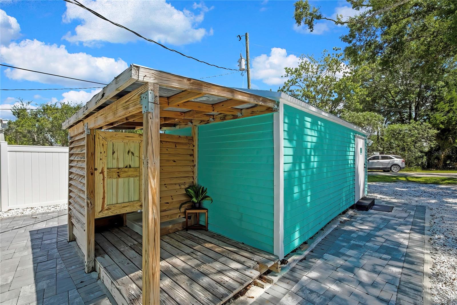 WEEKI WACHEE GARDENS - Residential
