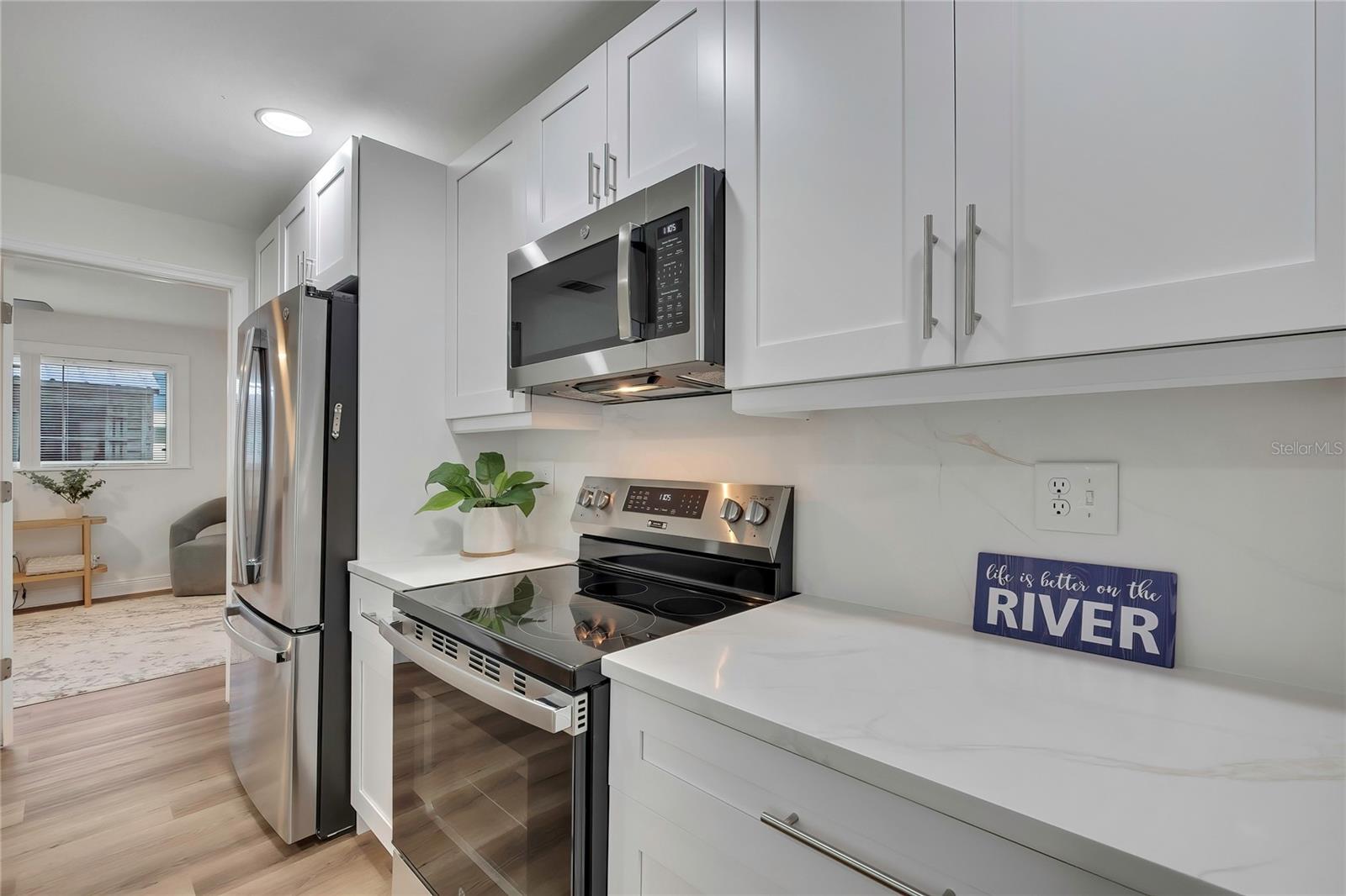WEEKI WACHEE GARDENS - Residential