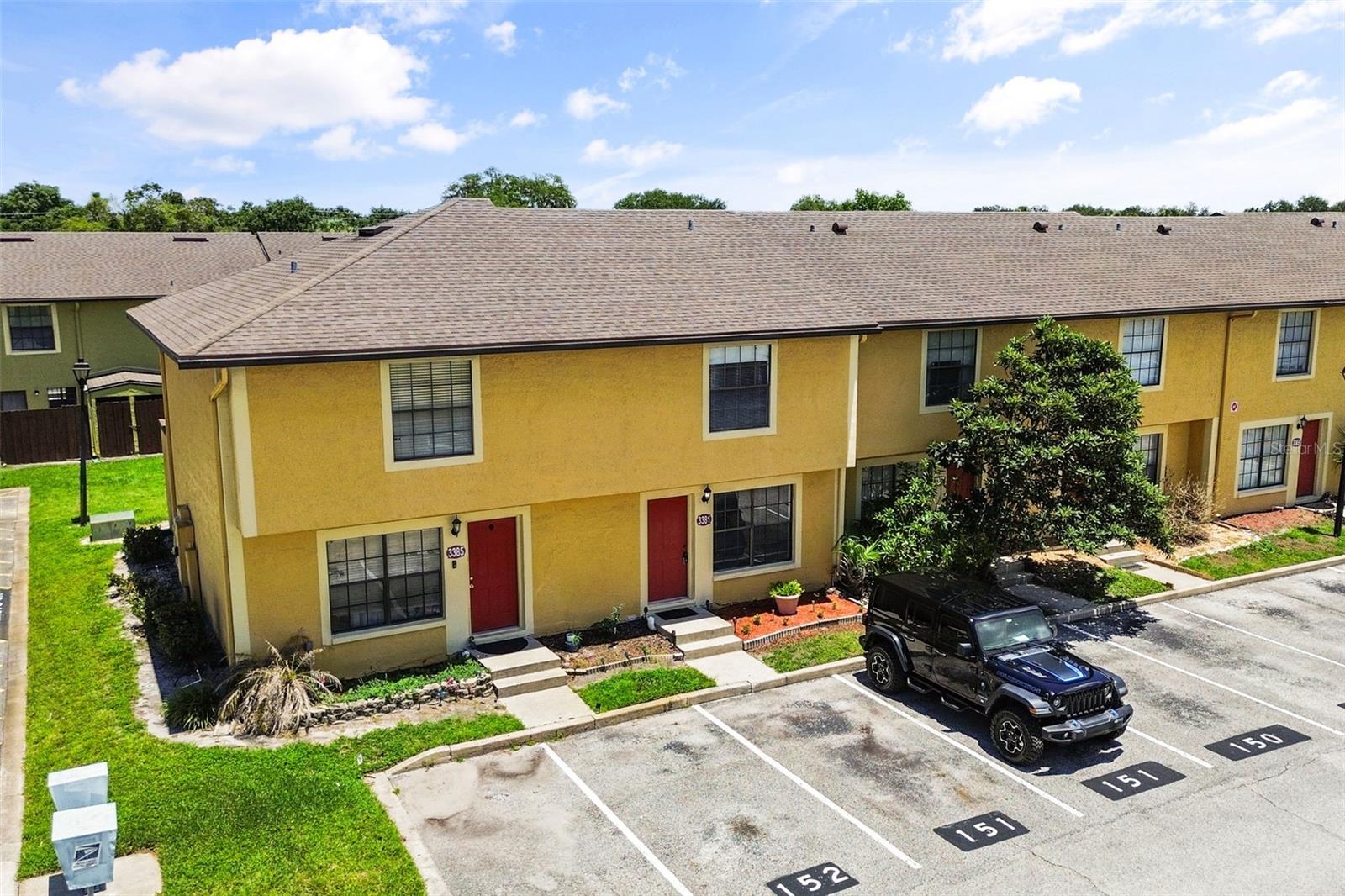 HIDDEN OAKS CONDO PH 09 - Residential