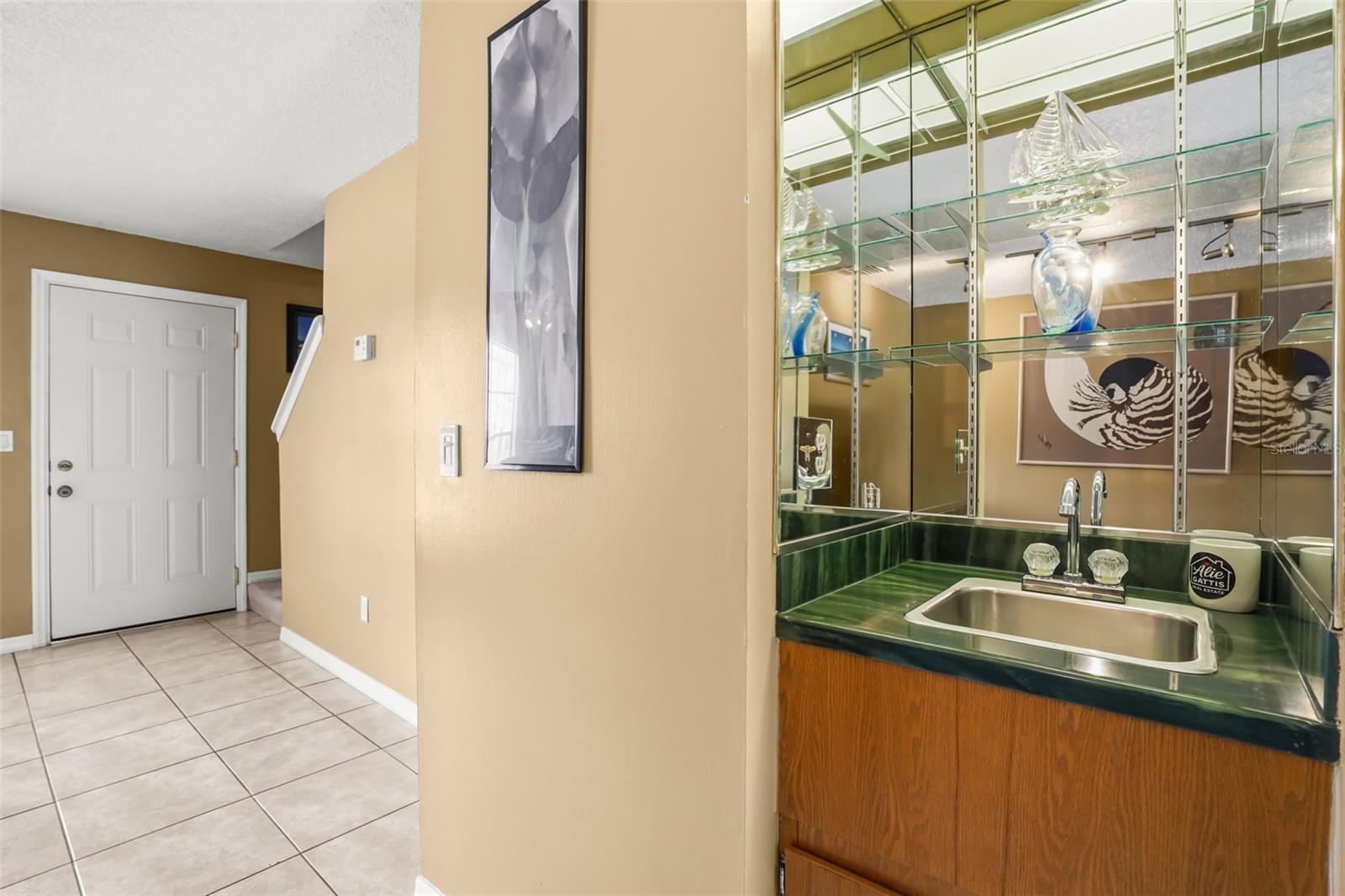 HIDDEN OAKS CONDO PH 09 - Residential