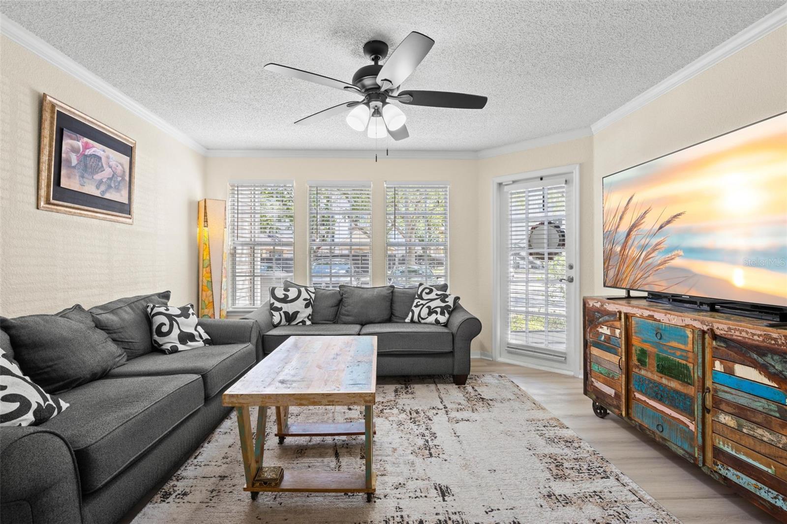 BENTLEY AT COBBS LANDING CONDO THE - Residential