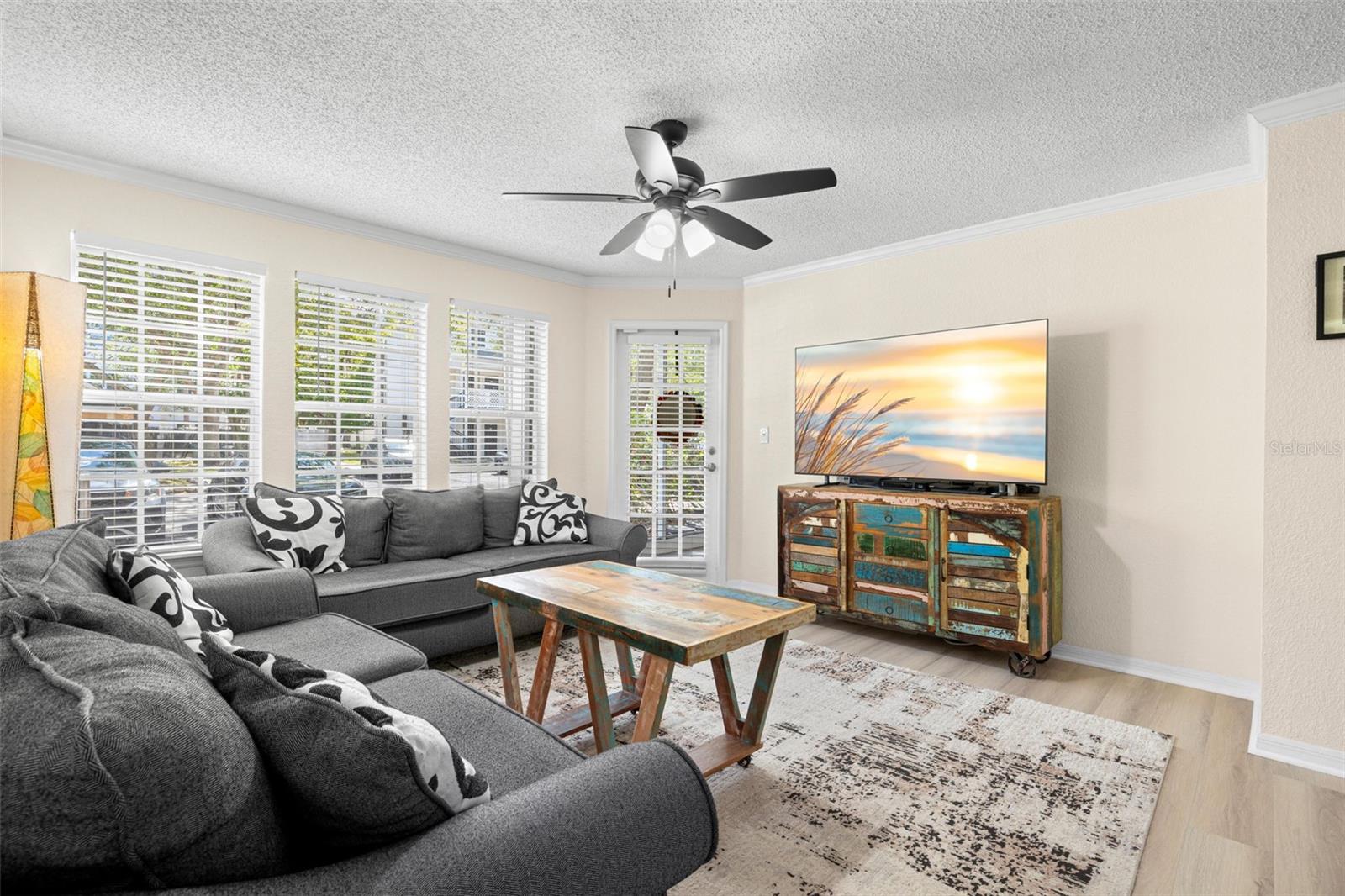 BENTLEY AT COBBS LANDING CONDO THE - Residential