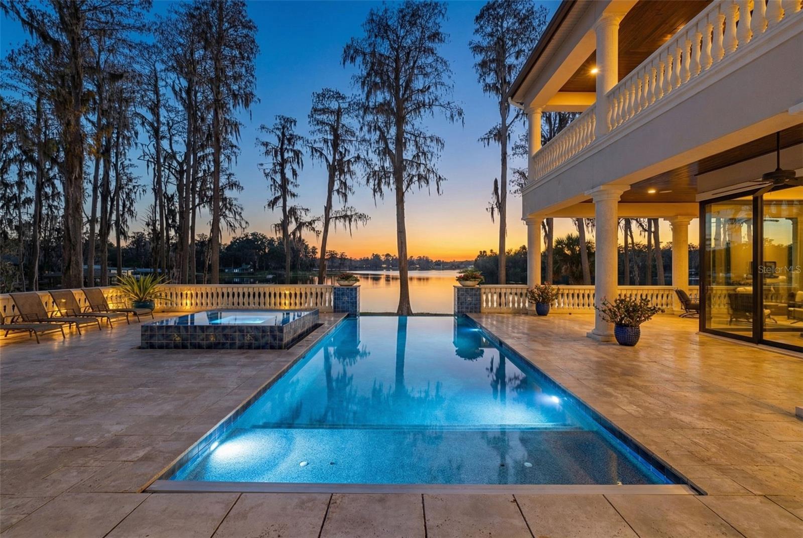 WATERSTONE - Residential