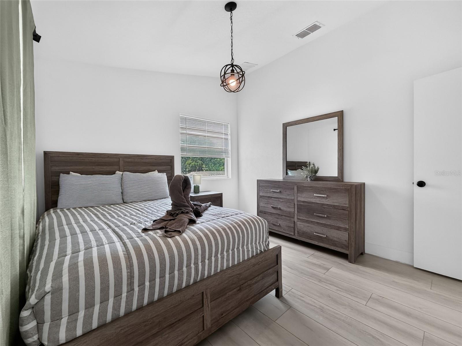 TAFT TOWN - Residential