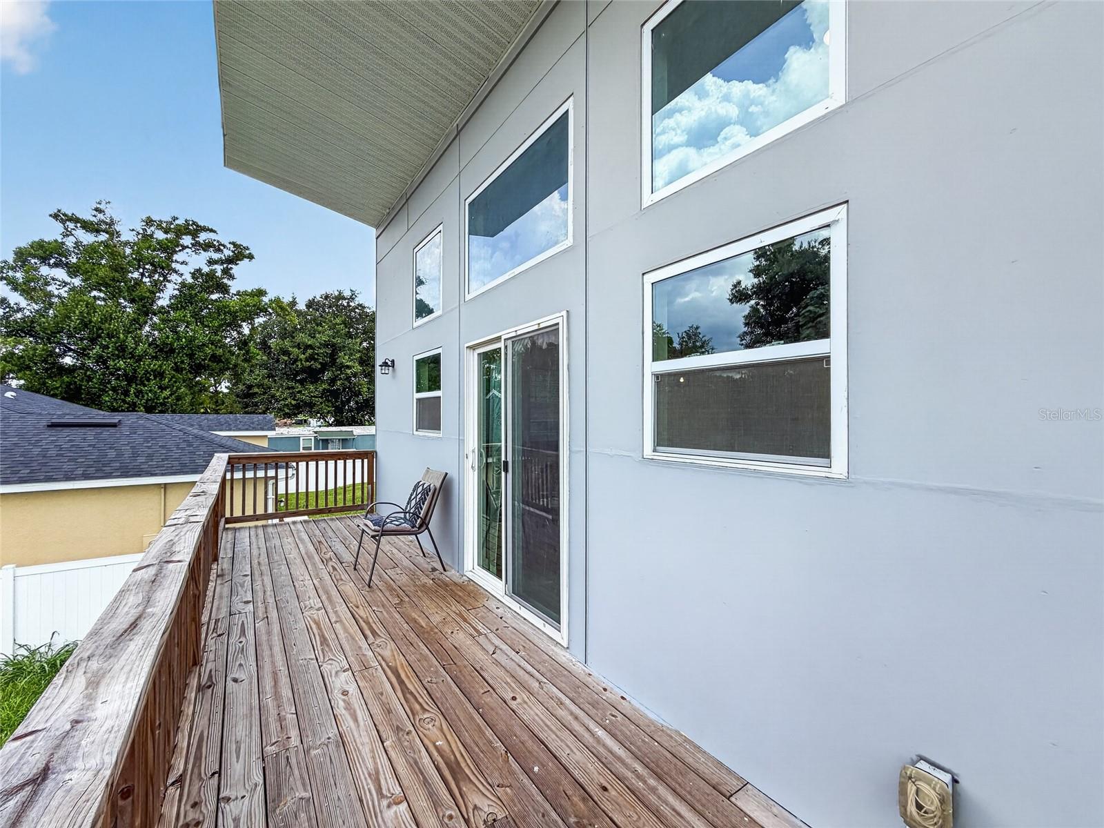 TAFT TOWN - Residential