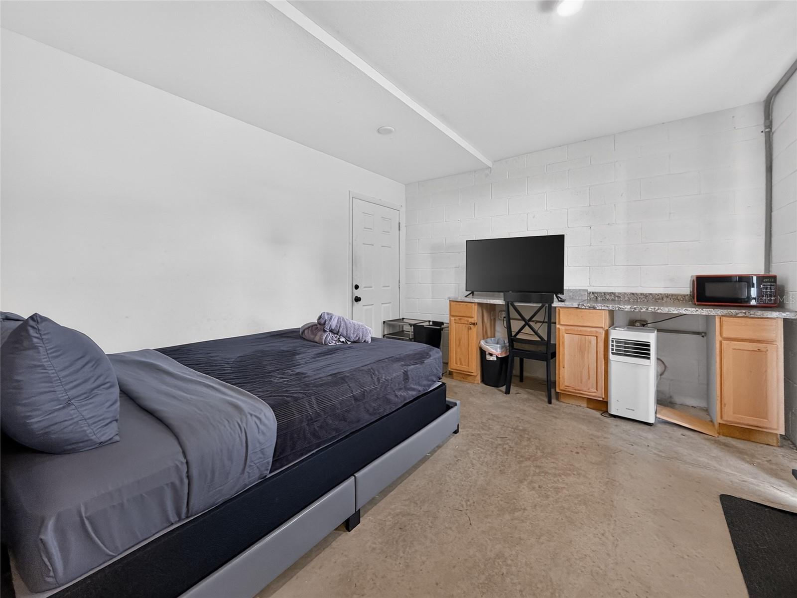 TAFT TOWN - Residential