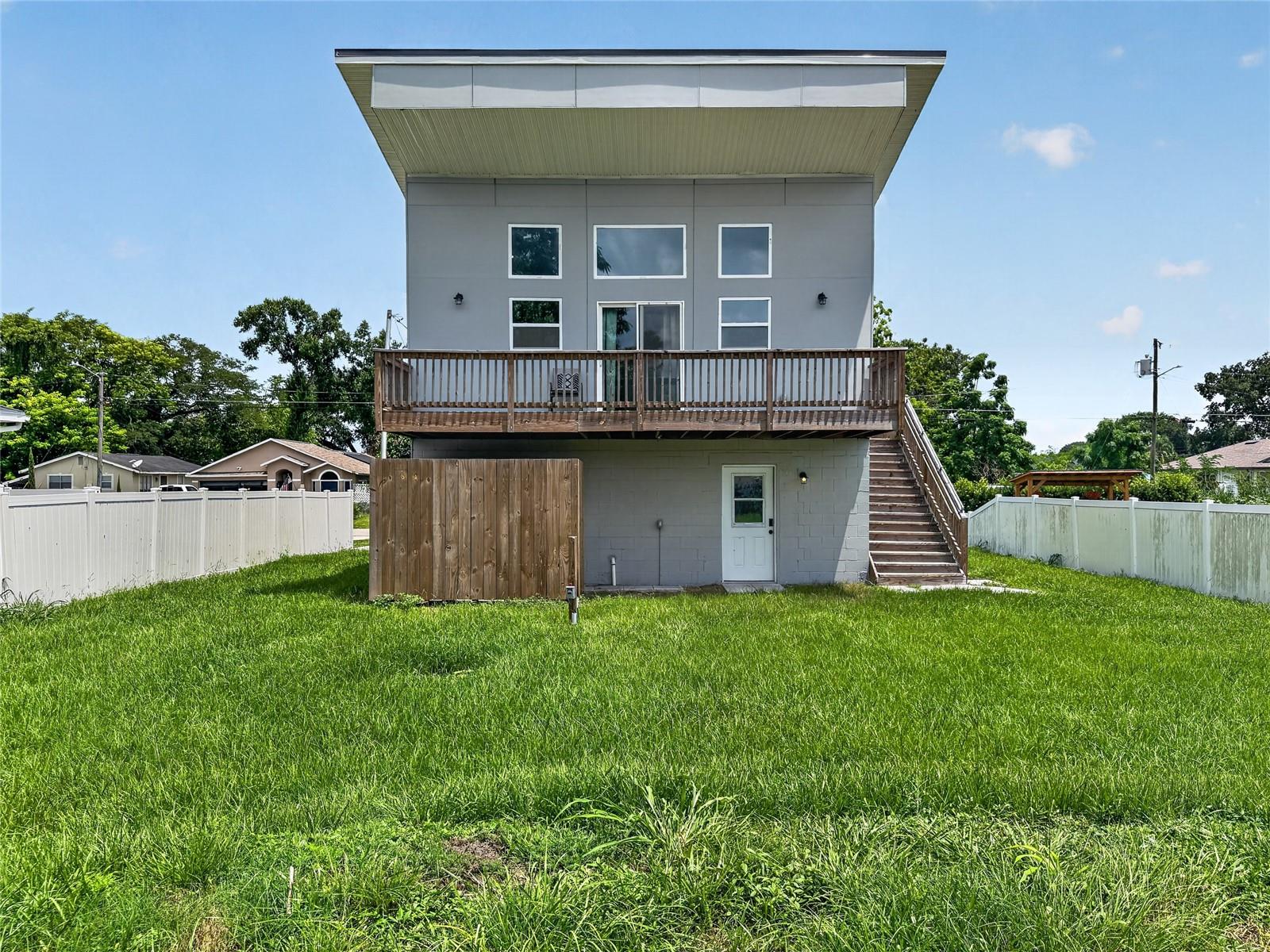 TAFT TOWN - Residential
