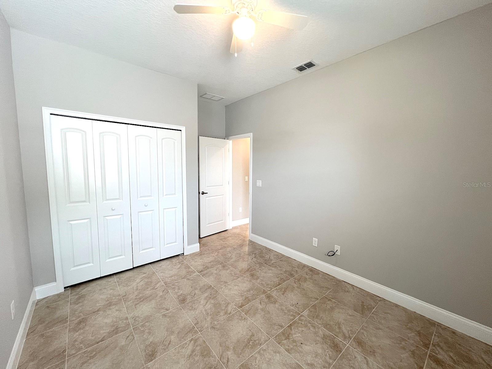 INDIAN TRAILS - Residential Lease