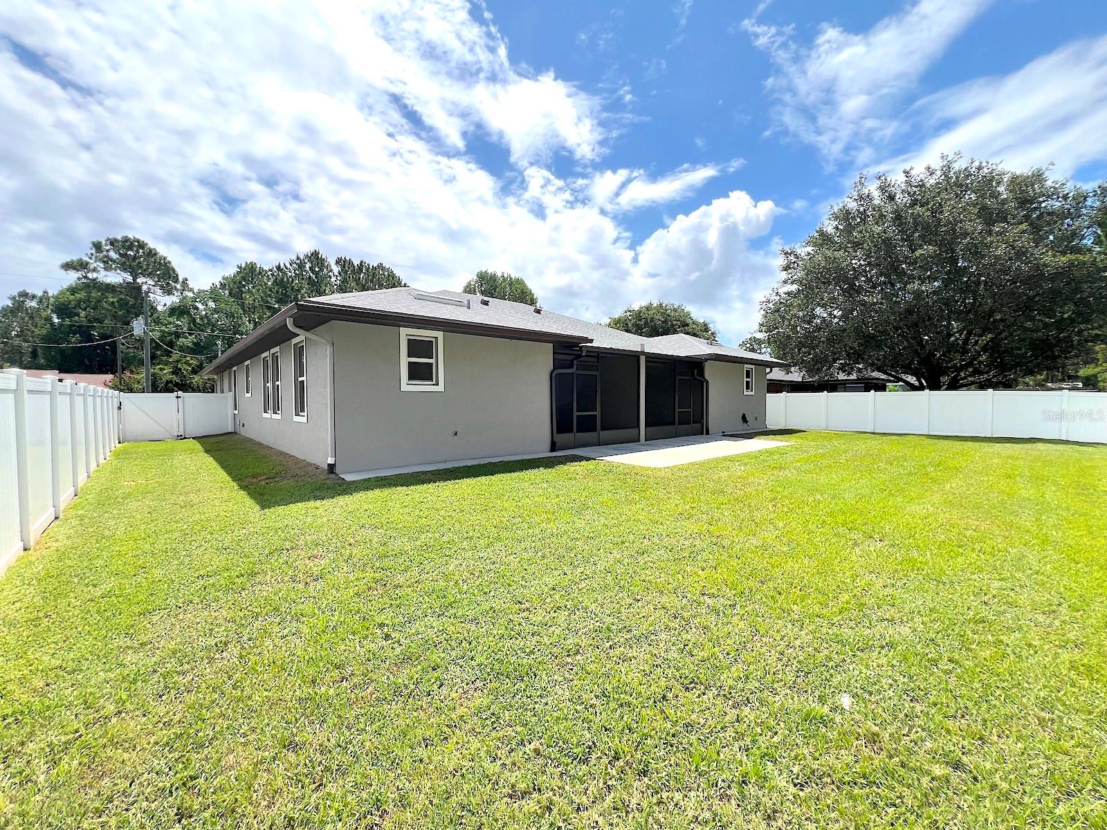 INDIAN TRAILS - Residential Lease