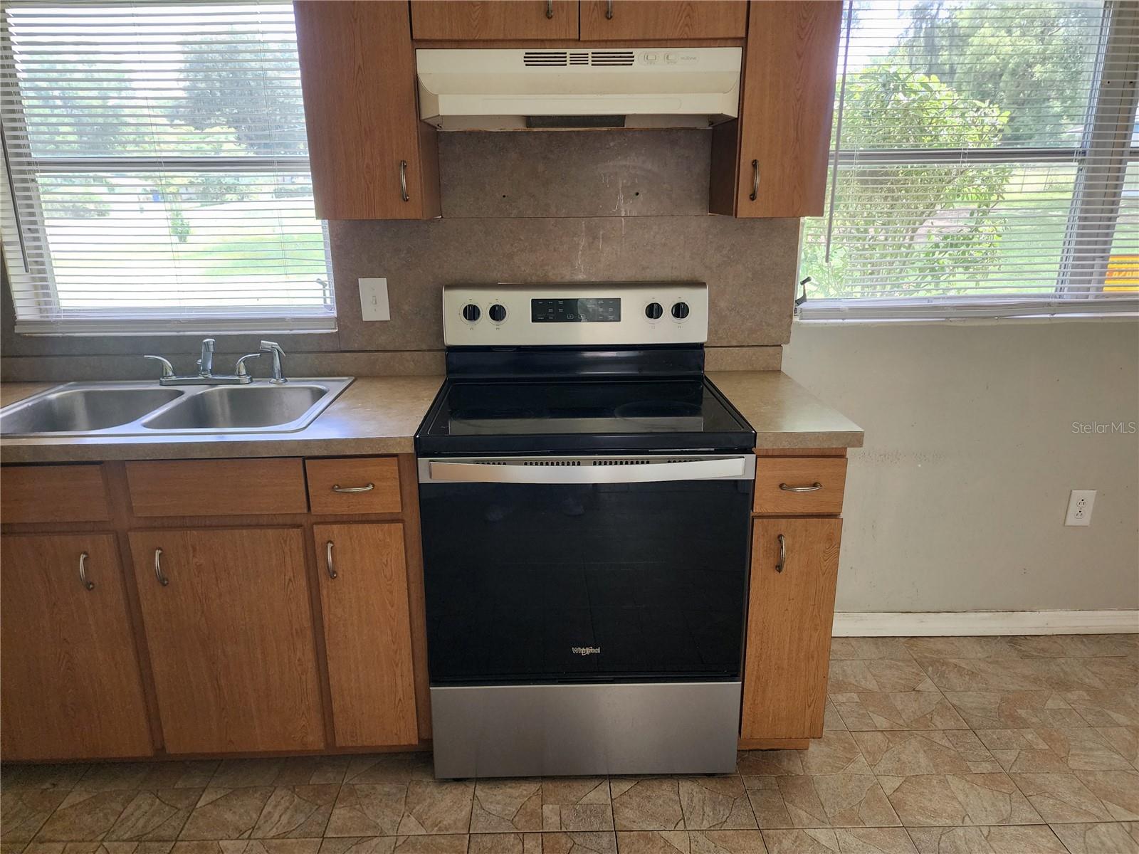 PROVIDENCE PARK - Residential