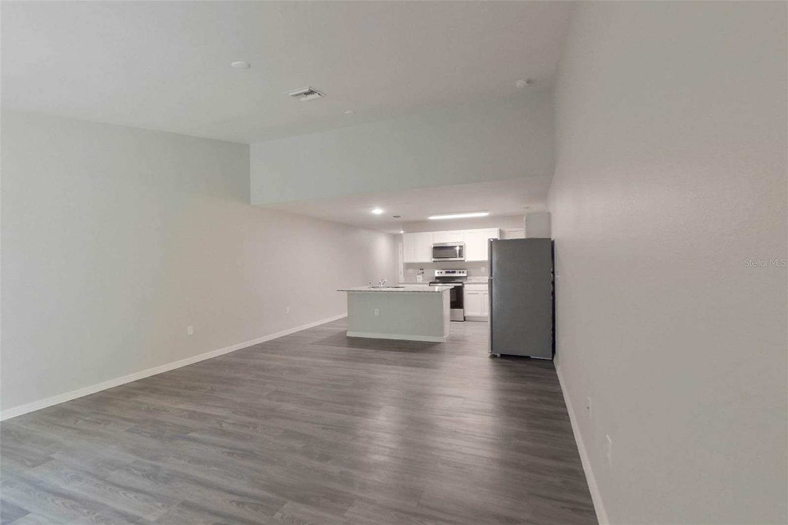 VISTANNA VILLAS - Residential Lease