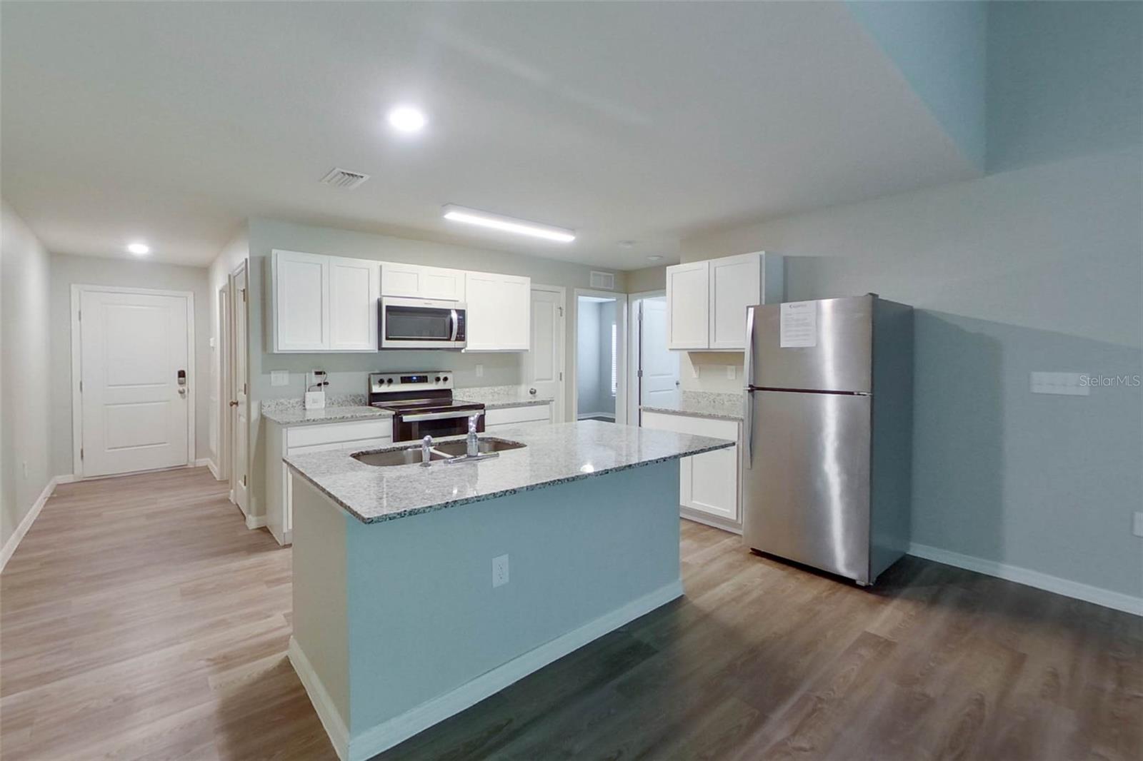 VISTANNA VILLAS - Residential Lease