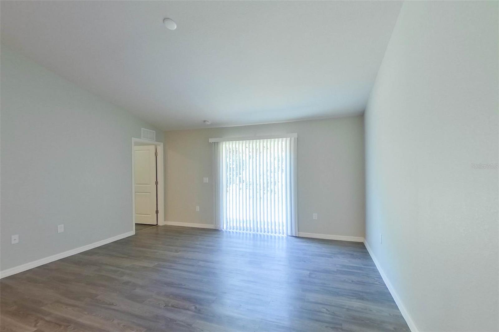 VISTANNA VILLAS - Residential Lease