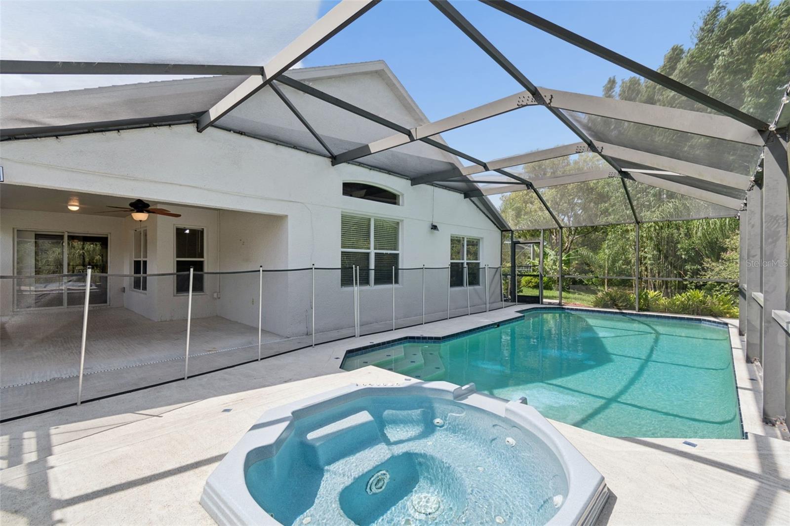 PLANTATION PALMS PH 6 - Residential