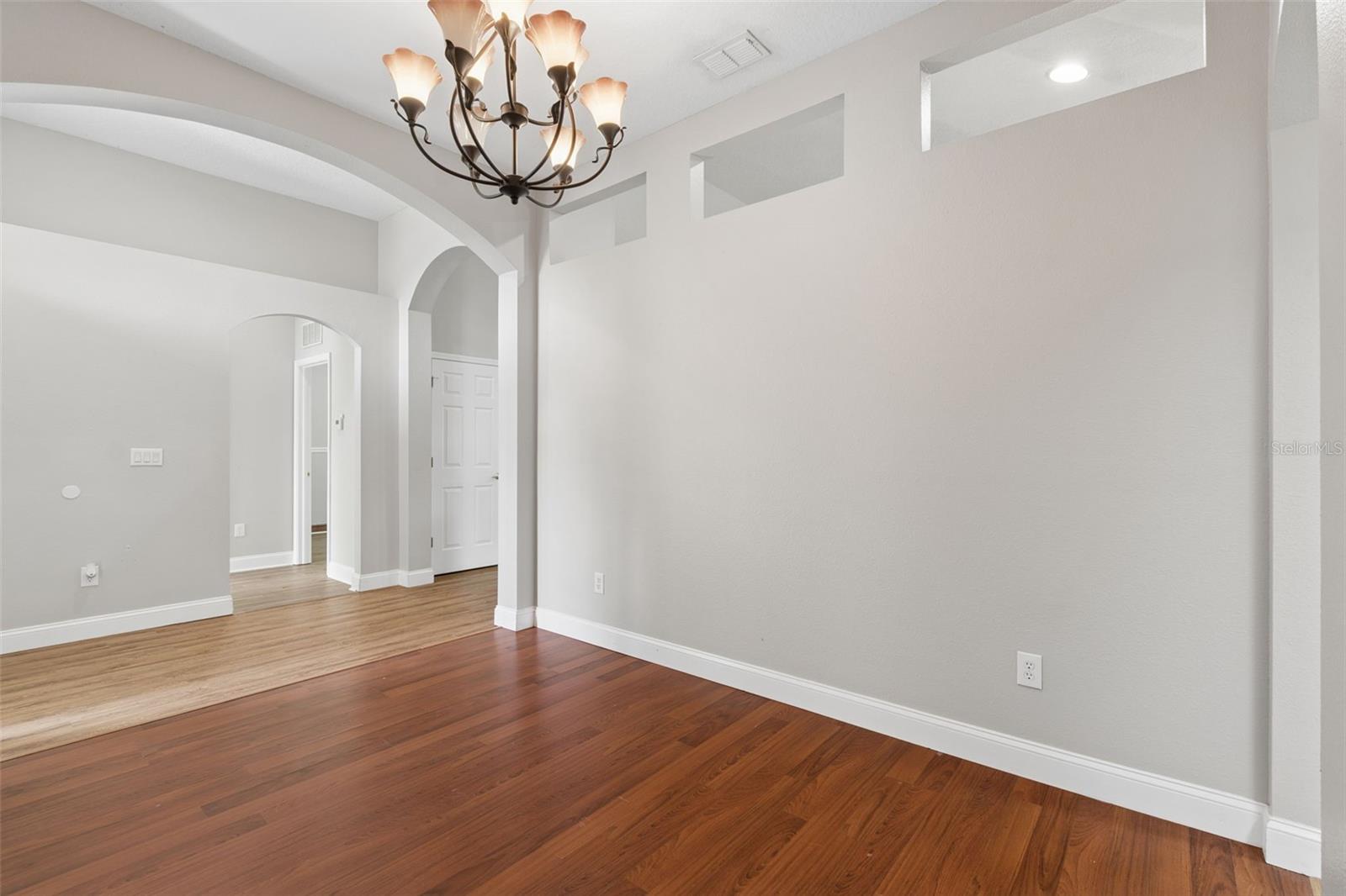 PLANTATION PALMS PH 6 - Residential