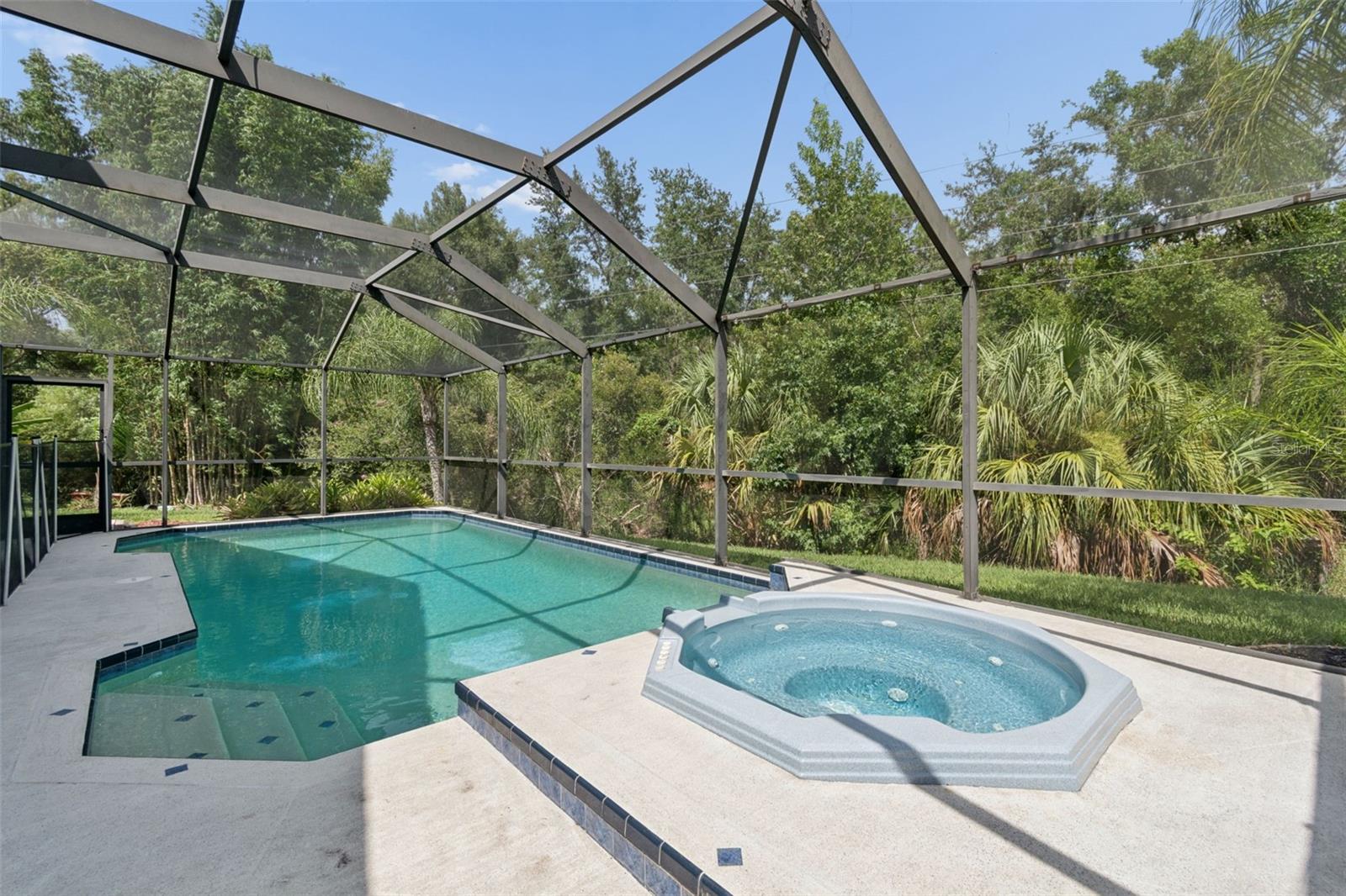 PLANTATION PALMS PH 6 - Residential