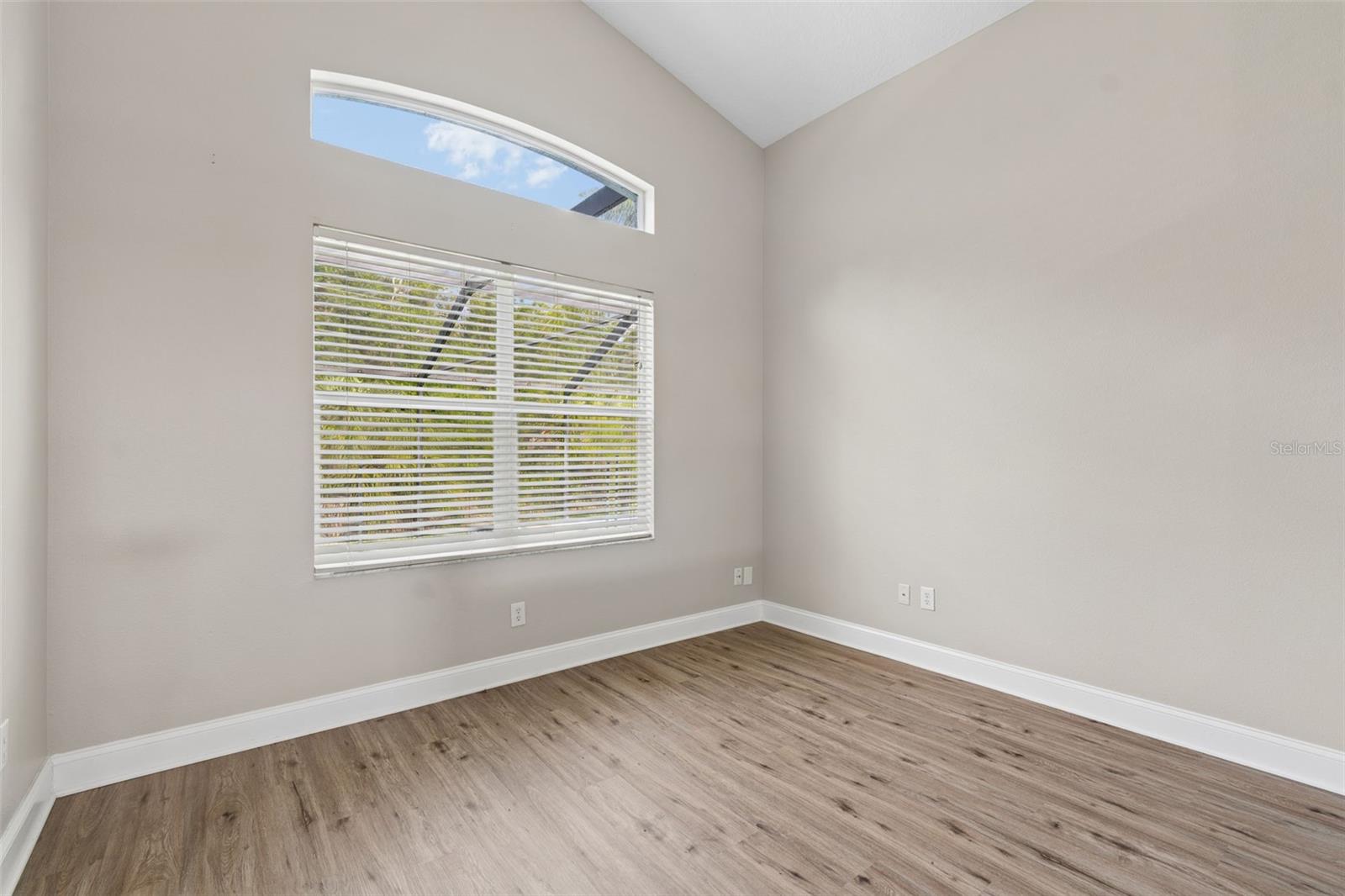 PLANTATION PALMS PH 6 - Residential