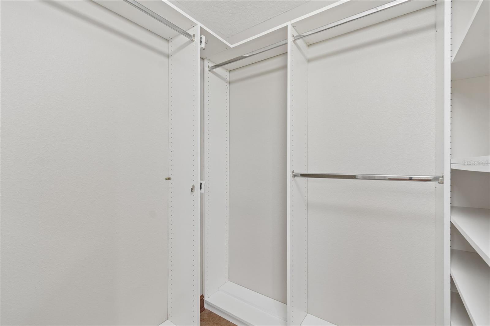 PLANTATION PALMS PH 6 - Residential