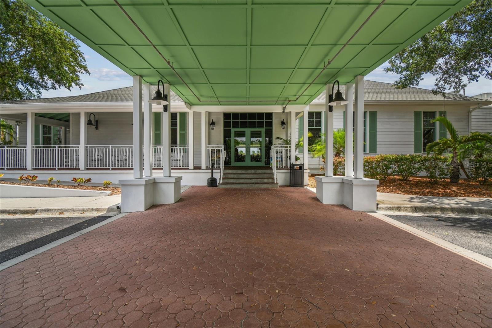 PLANTATION PALMS PH 6 - Residential