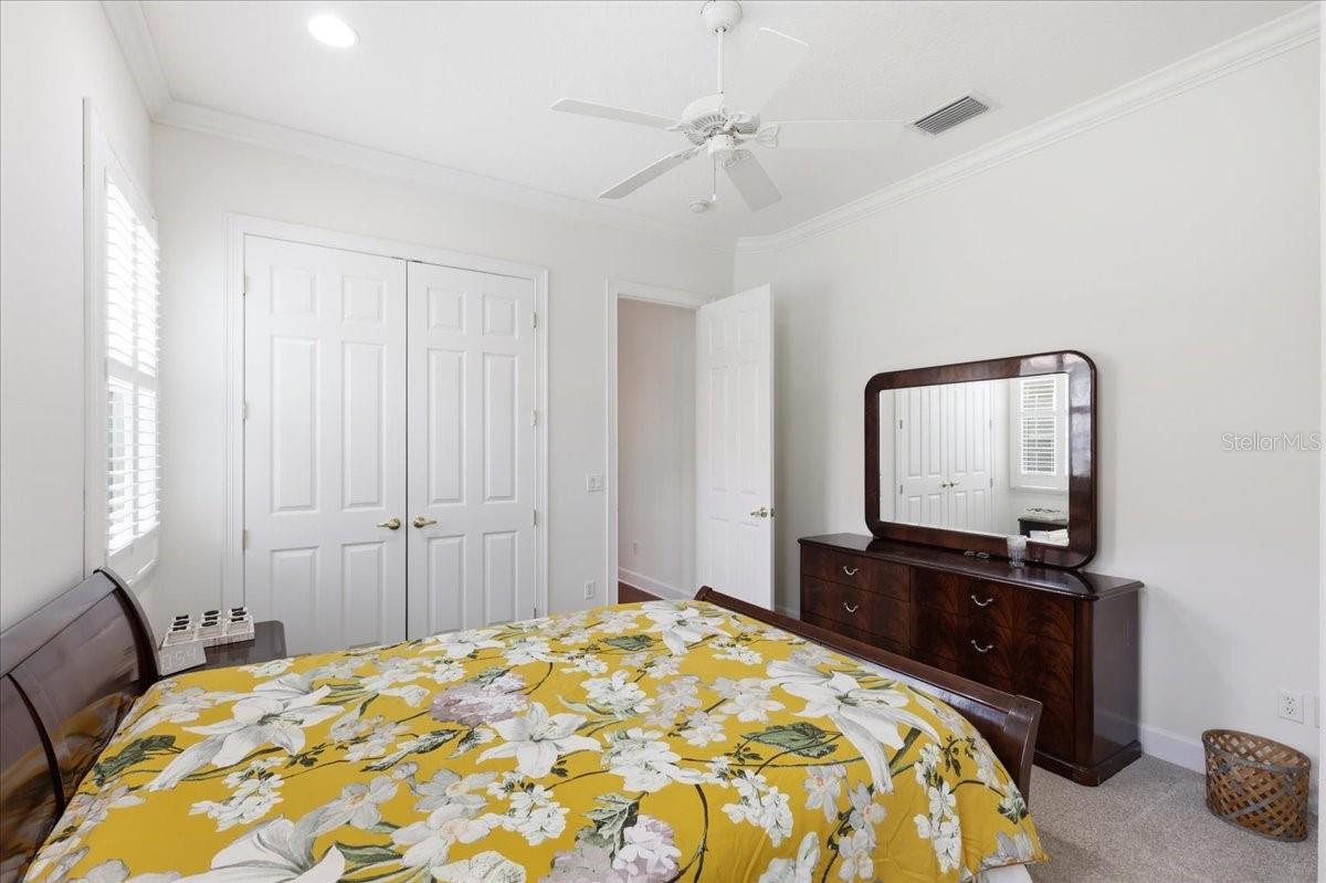 KEENES POINTE - Residential