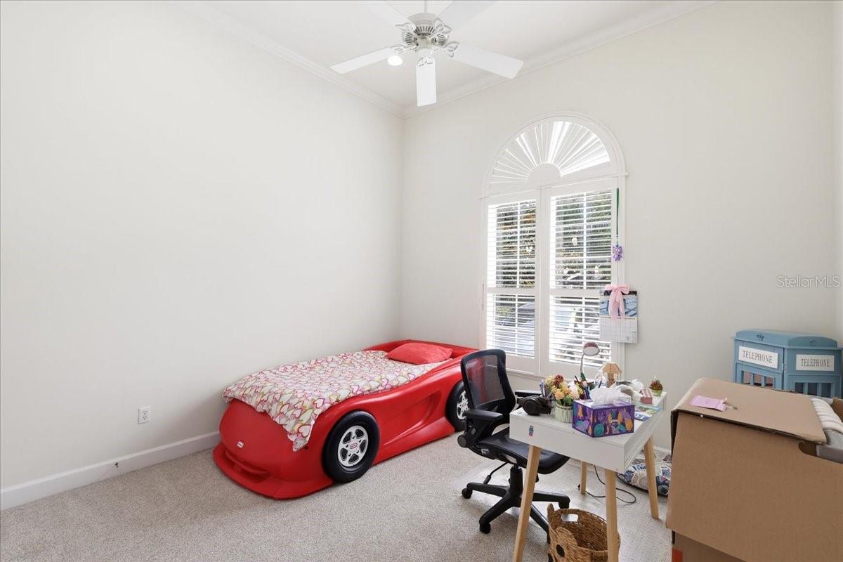KEENES POINTE - Residential
