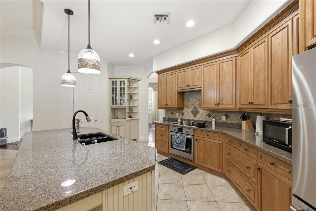 KEENES POINTE - Residential