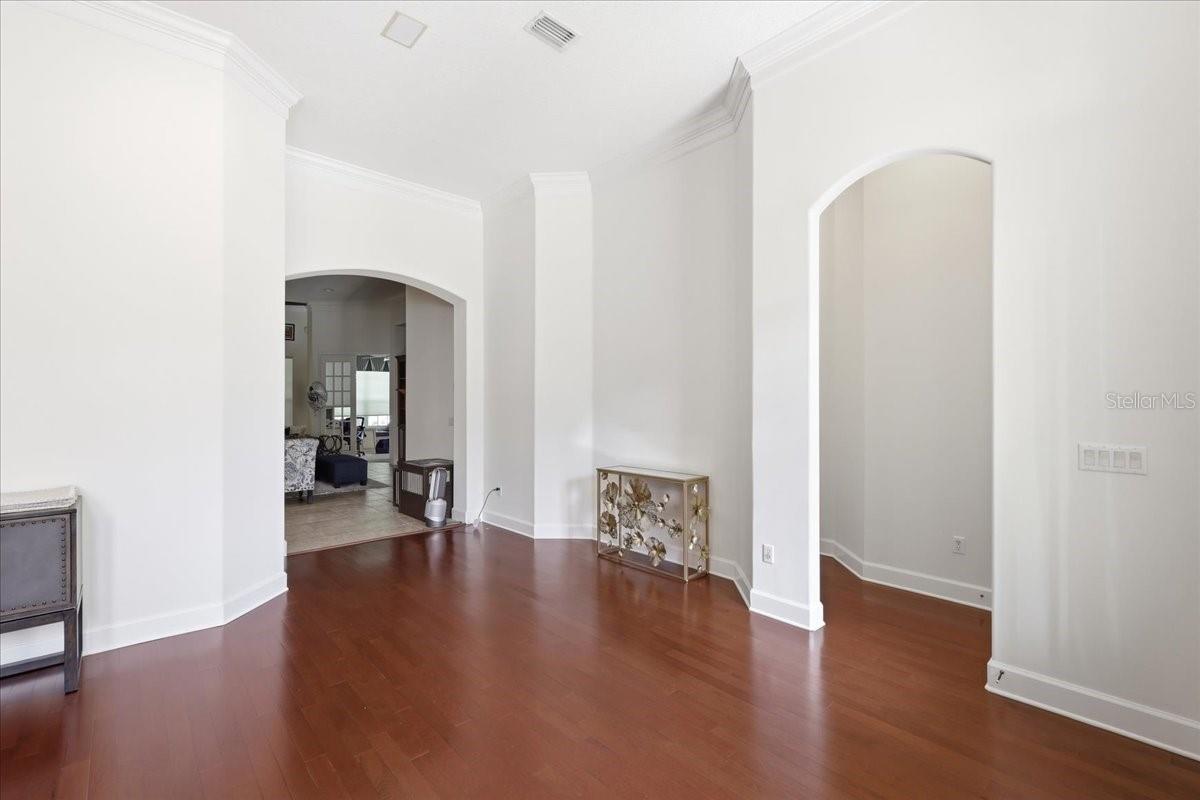 KEENES POINTE - Residential
