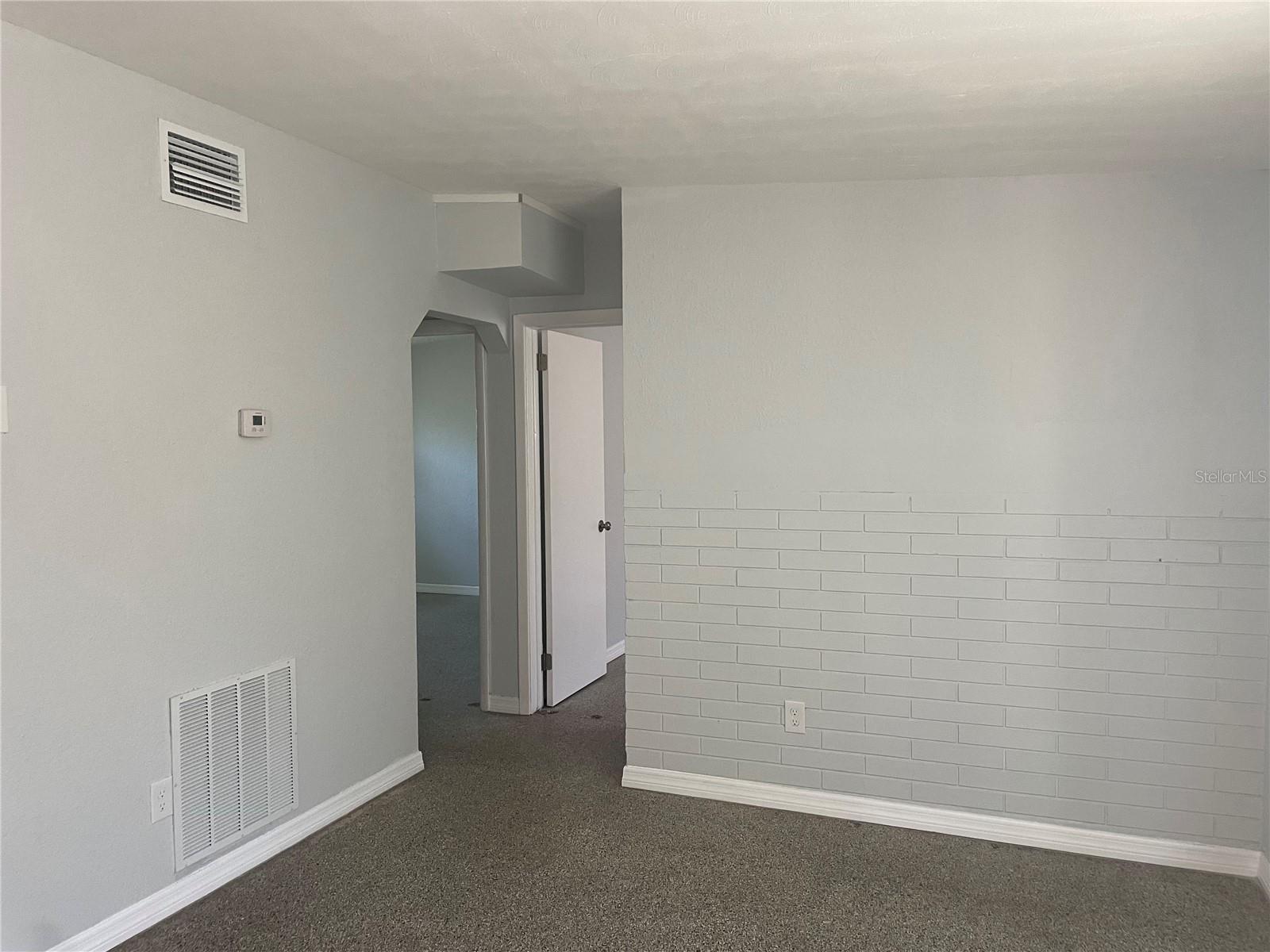 DREW TERRACE - Residential Lease