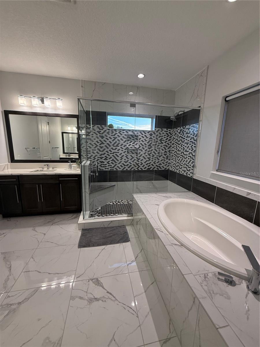 LAKESHORE PRESERVE PH 5 - Residential