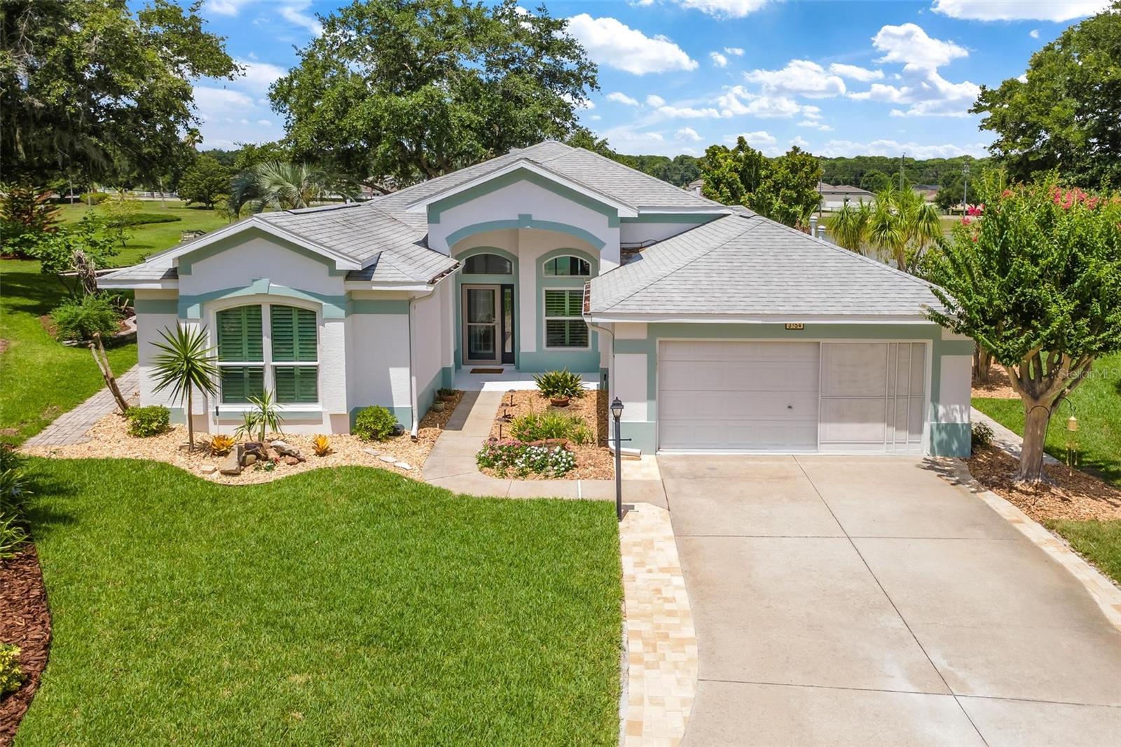 ROYAL HARBOR - Residential
