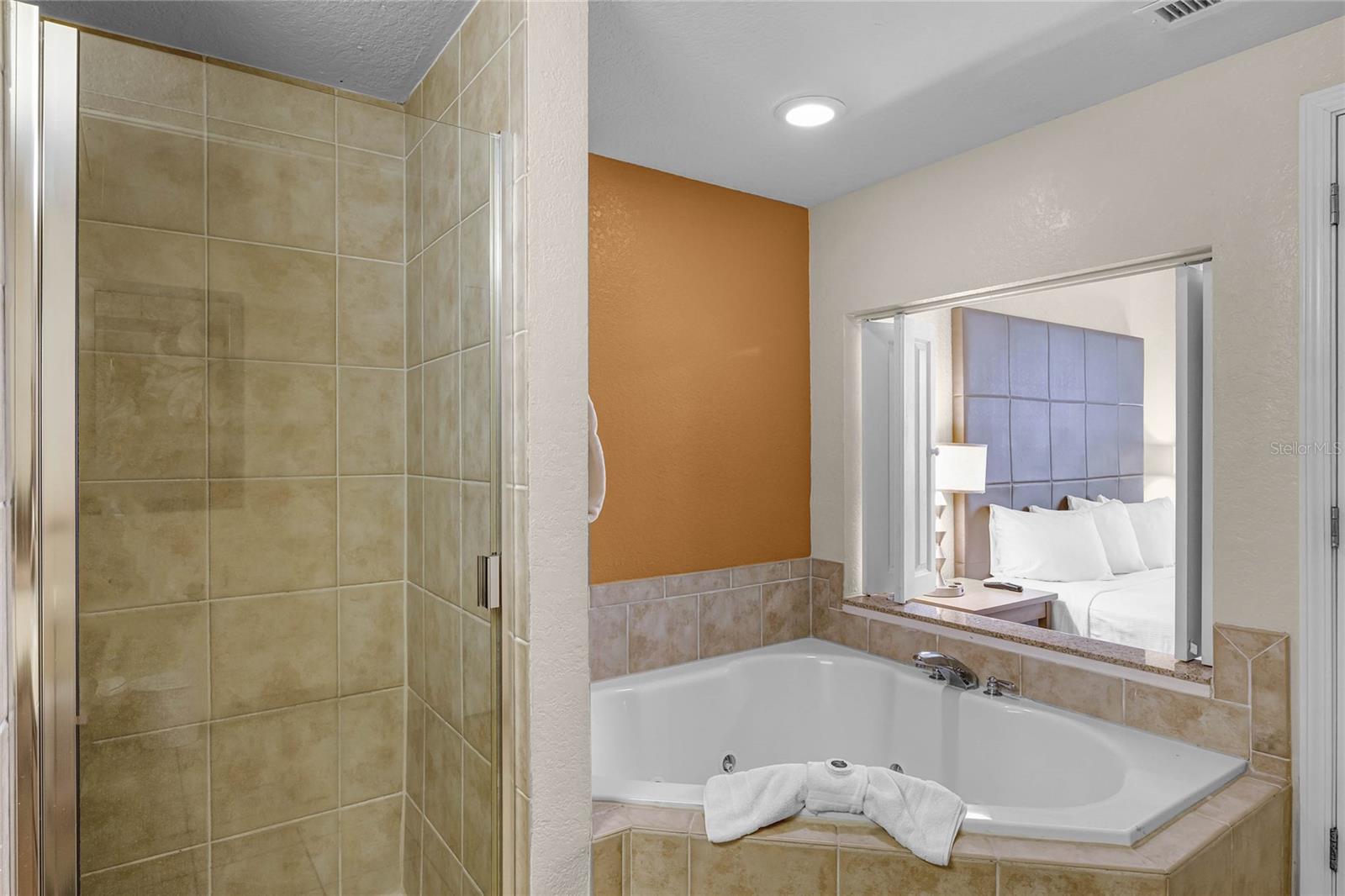FLORIDAYS ORLANDO RESIDENCE - Residential