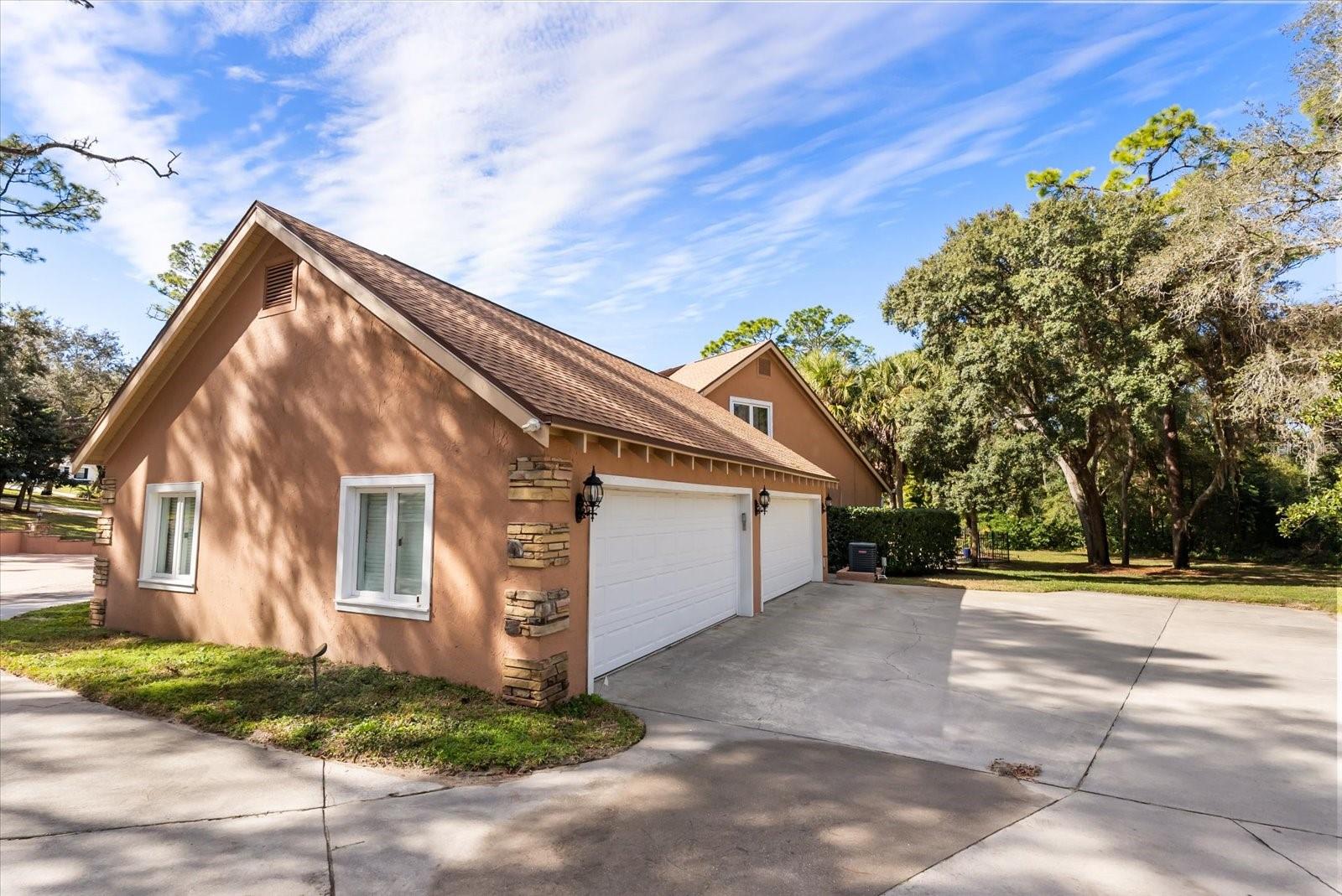 SWEETWATER CLUB - Residential