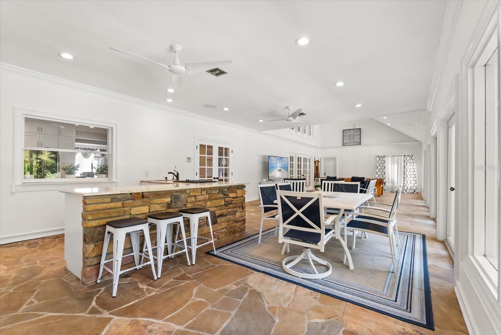 SWEETWATER CLUB - Residential