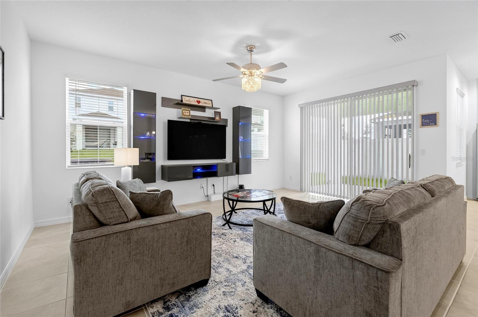 EAGLETAIL LNDG PH 2 - Residential