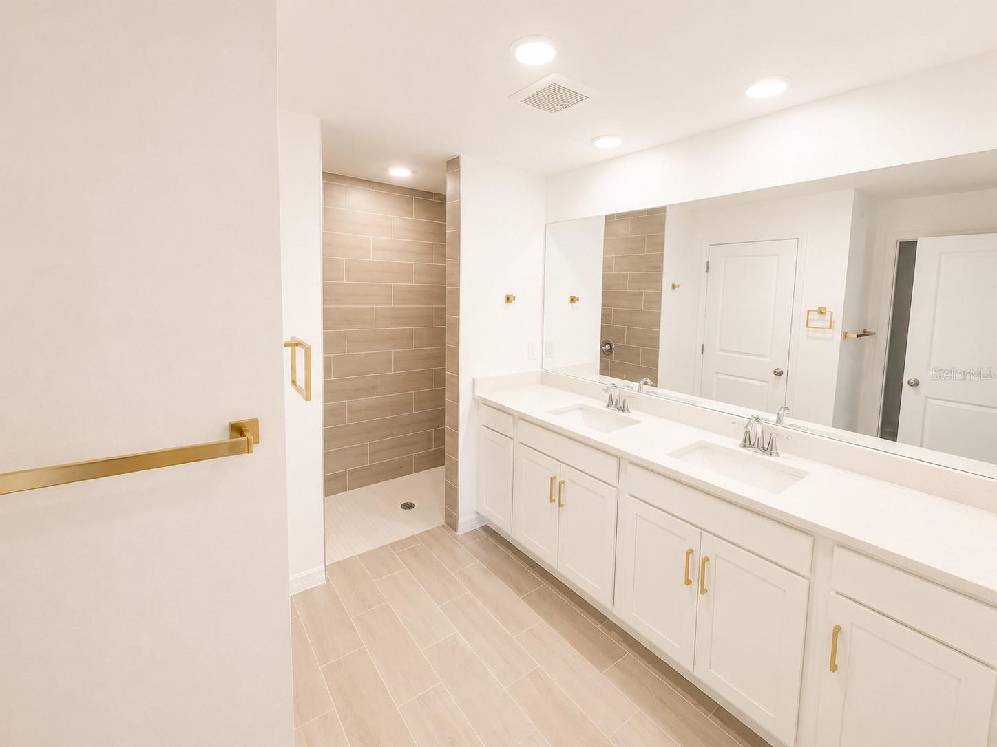PORT CHARLOTTE SEC 050 - Residential Lease