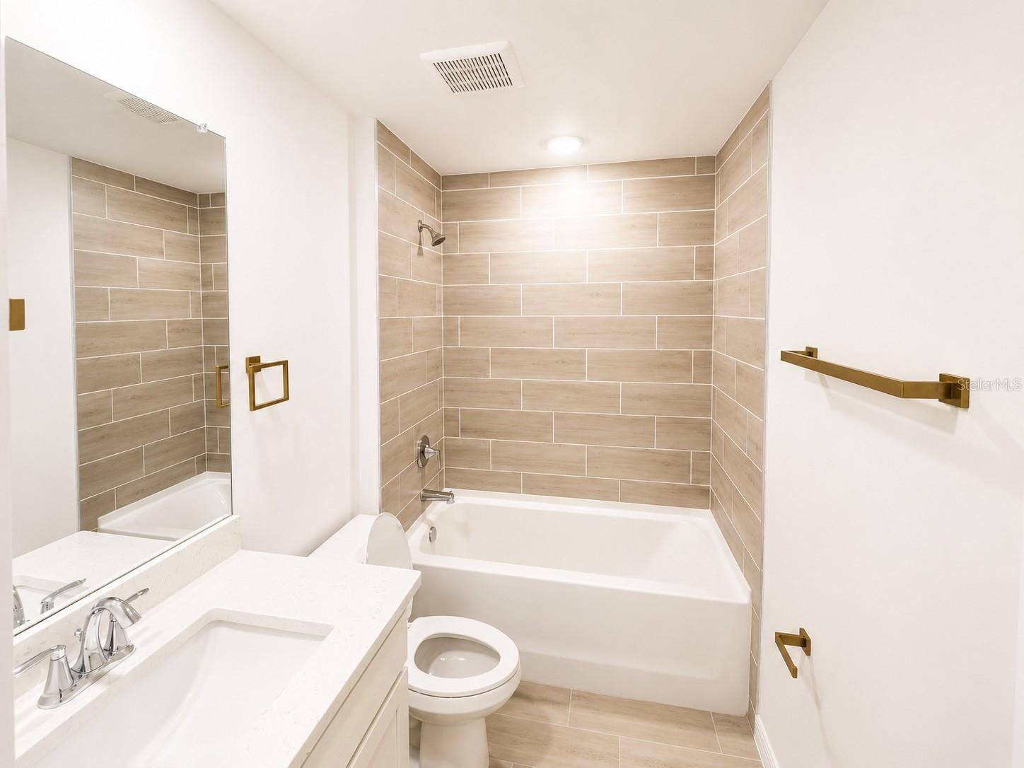 PORT CHARLOTTE SEC 050 - Residential Lease