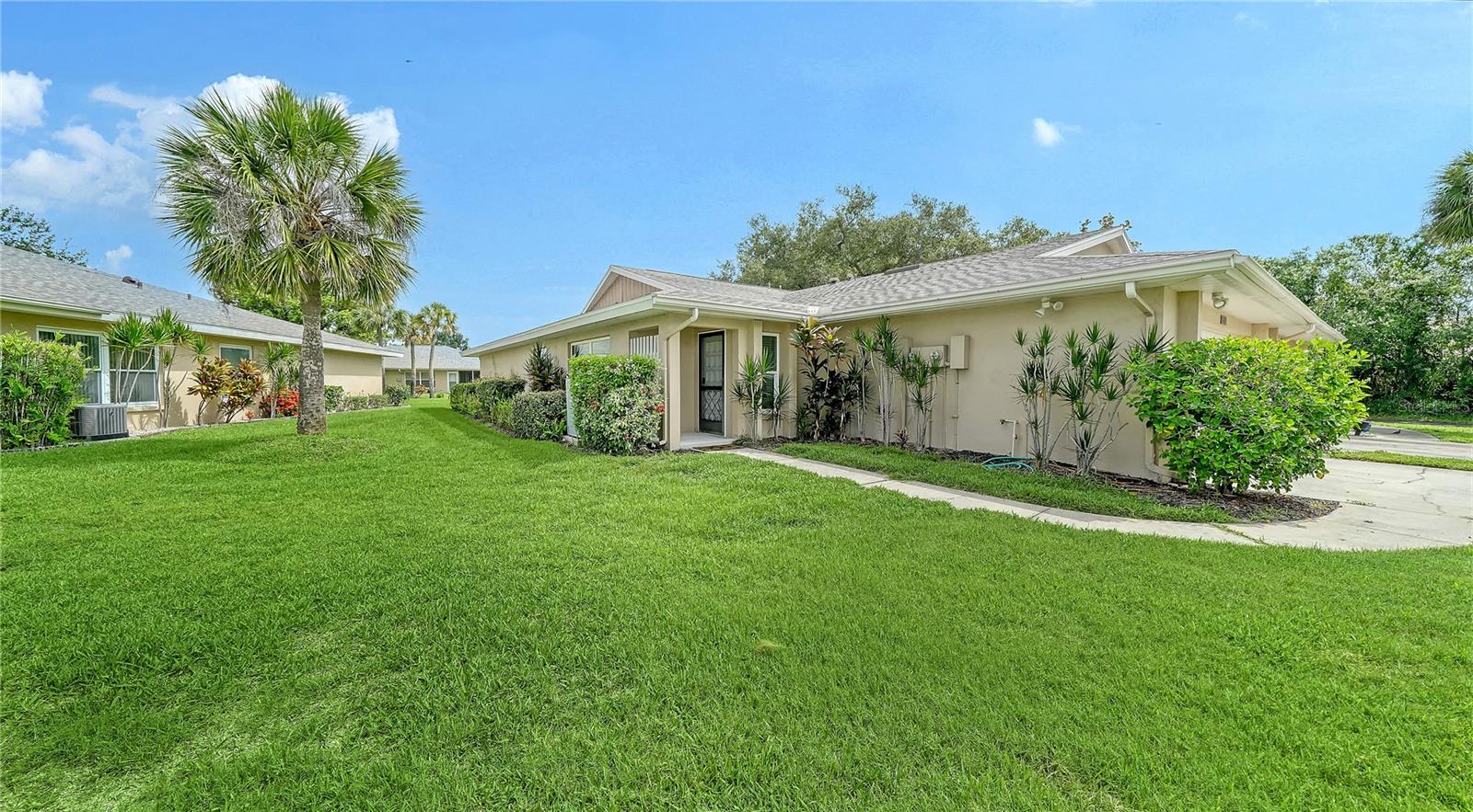 CENTER GATE VILLAGE 4 - Residential