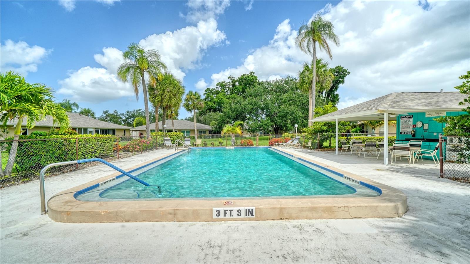 CENTER GATE VILLAGE 4 - Residential