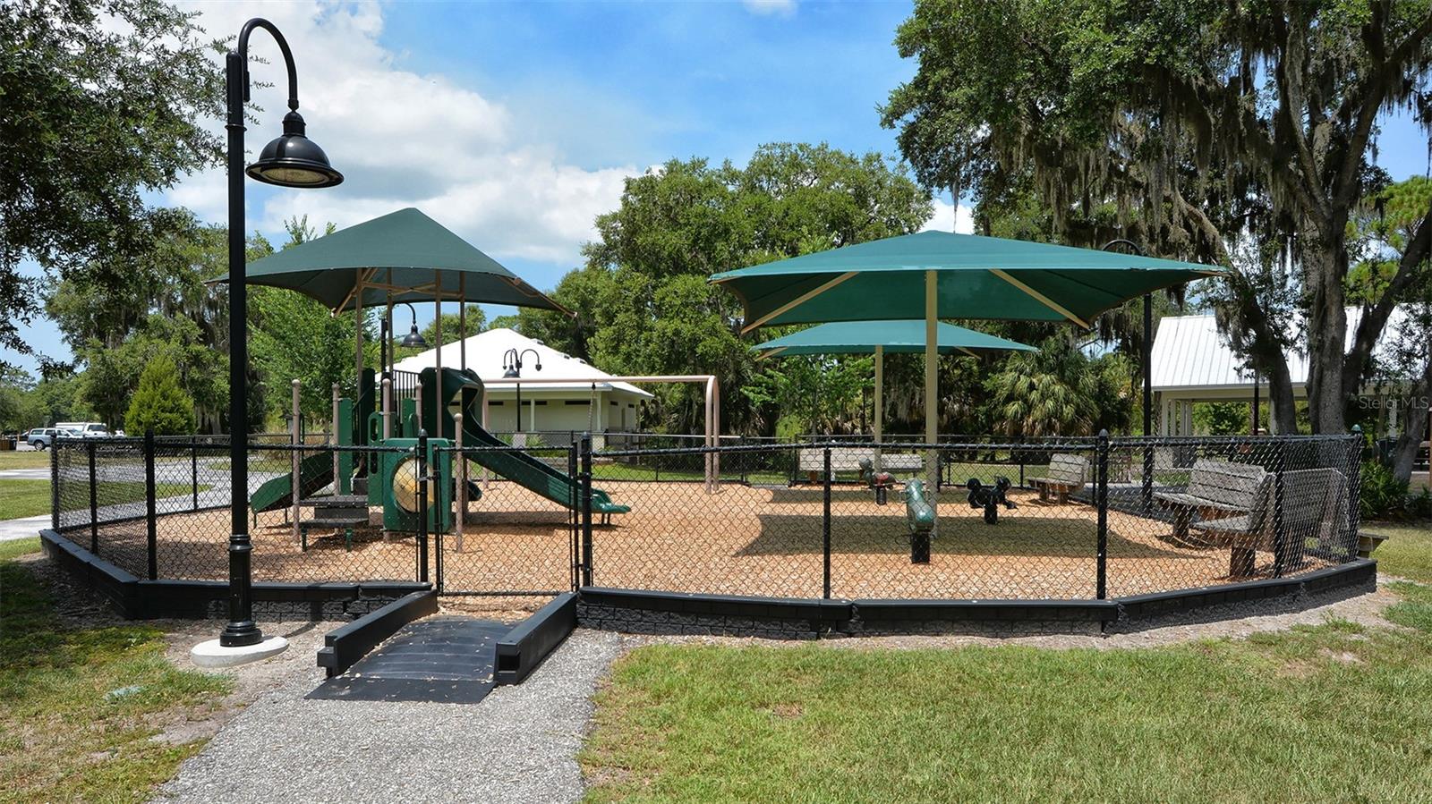CENTER GATE VILLAGE 4 - Residential
