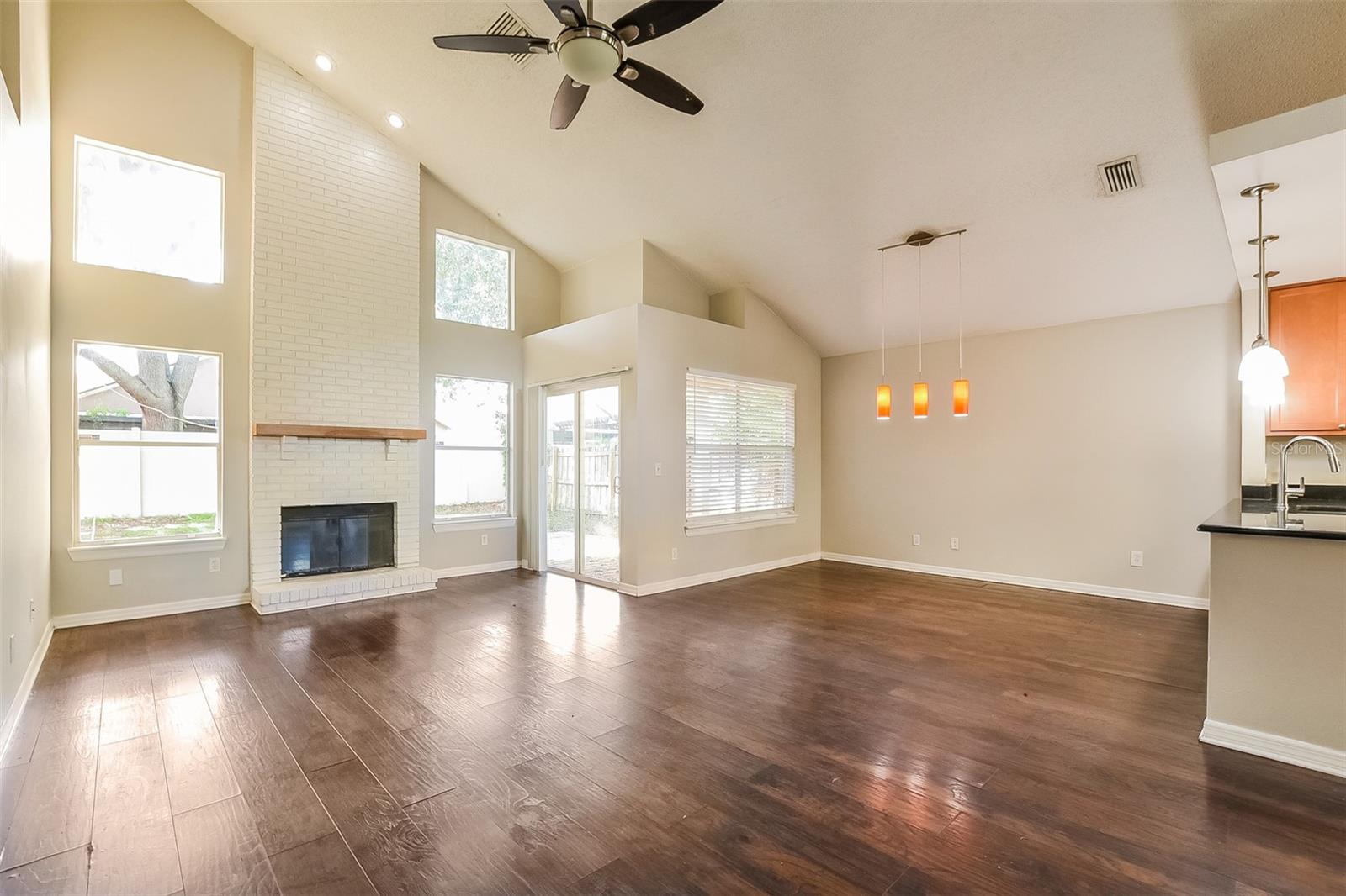 COUNTRY CREEK FOREST EDGE UNIT 1 - Residential