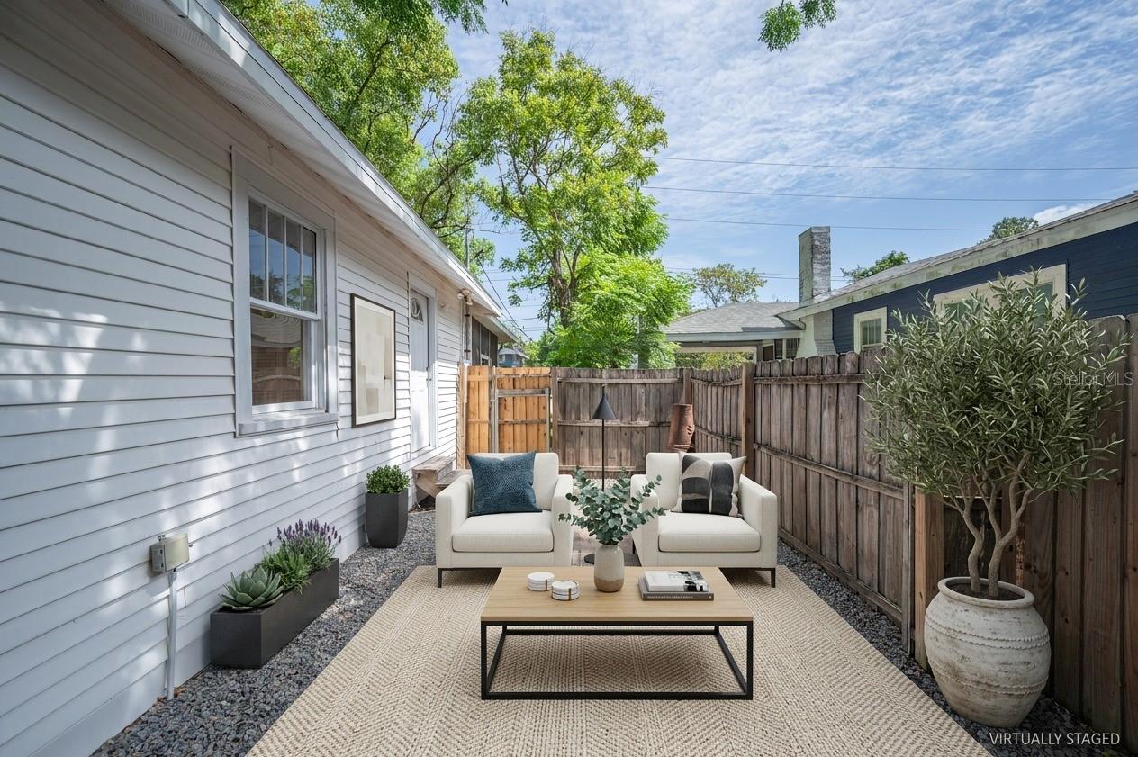 DIXIELAND REV - Residential